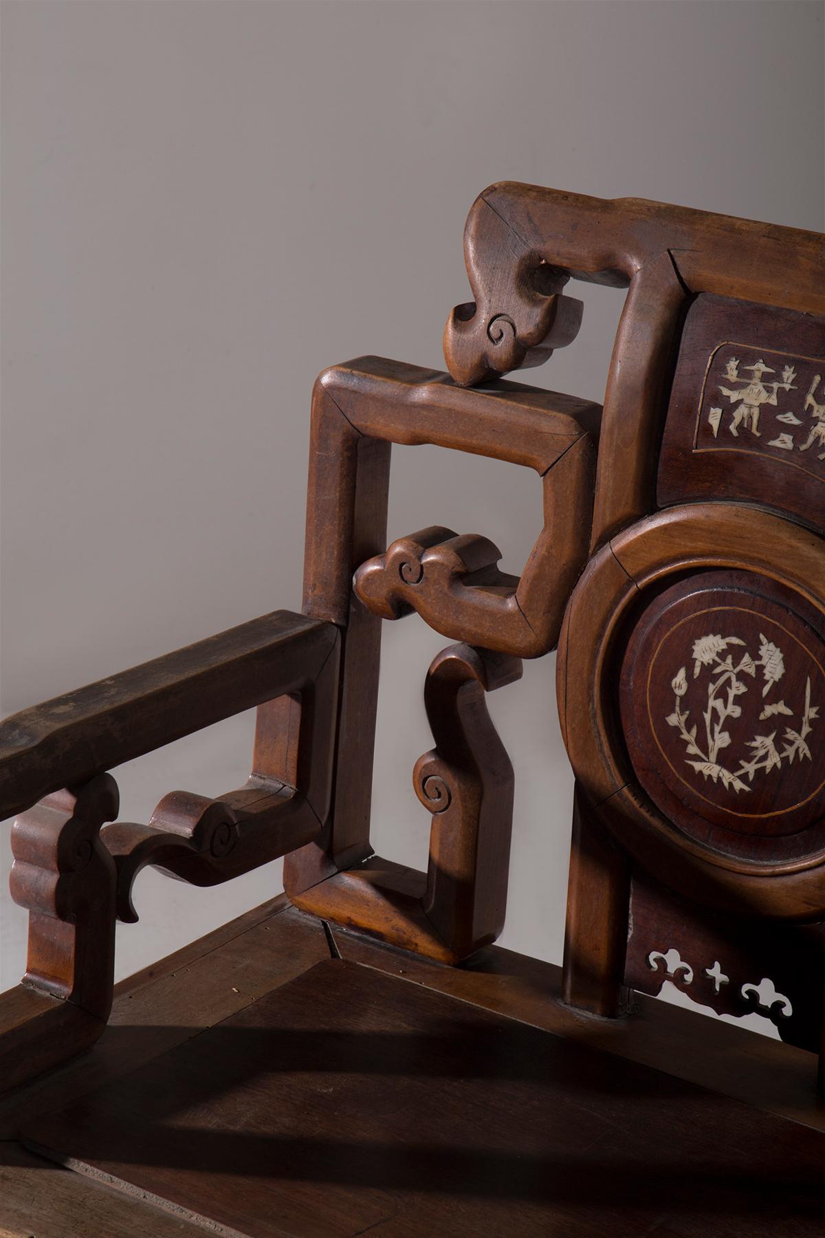 Chinese Qing style ceremonial chairs in vendita 4