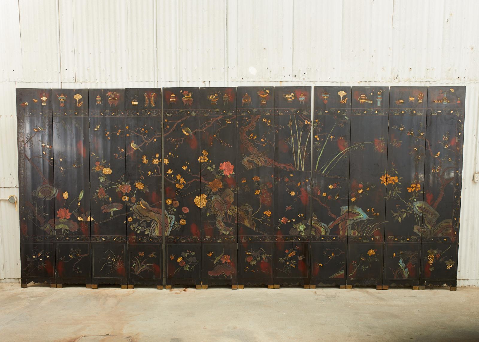 Chinese Qing Twelve Panel Lacquered Coromandel Screen For Sale 12