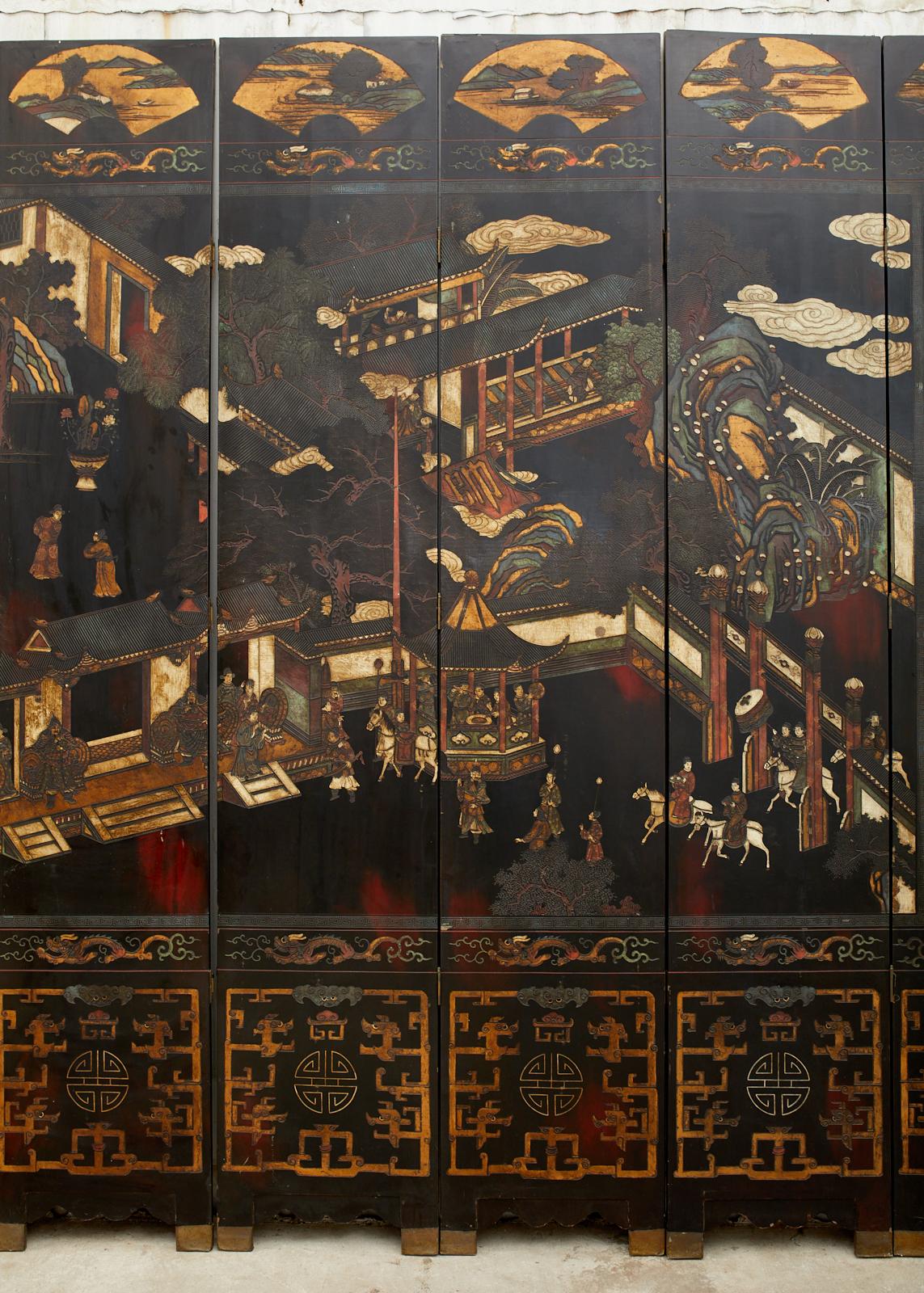 Chinesischer, zwölfteiliger, lackierter Coromandel-Raumteiler, Qing-Dynastie im Angebot 1