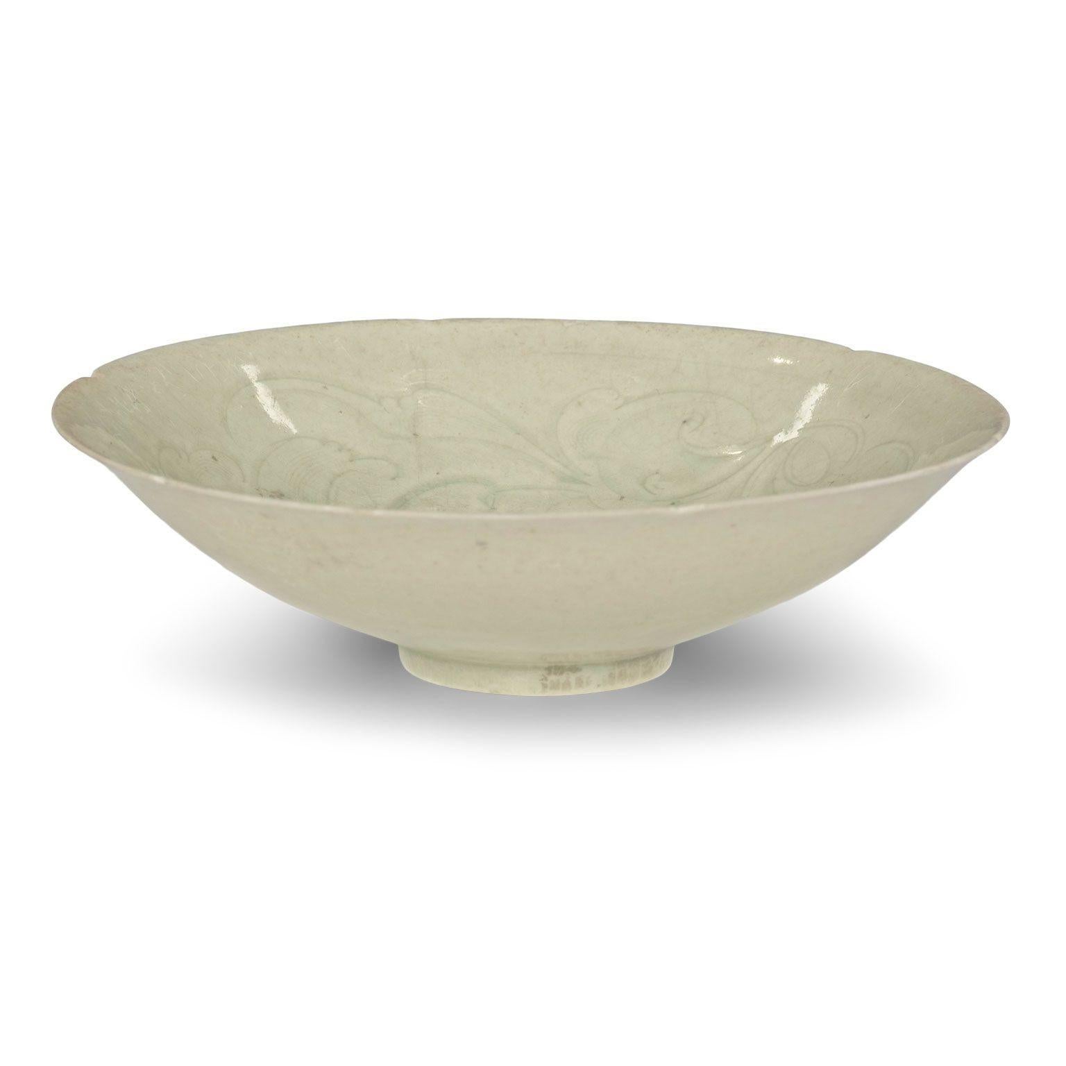 Fired Chinese Qingbai Lobed Foliate-Rim Bowl, Song Dynasty For Sale