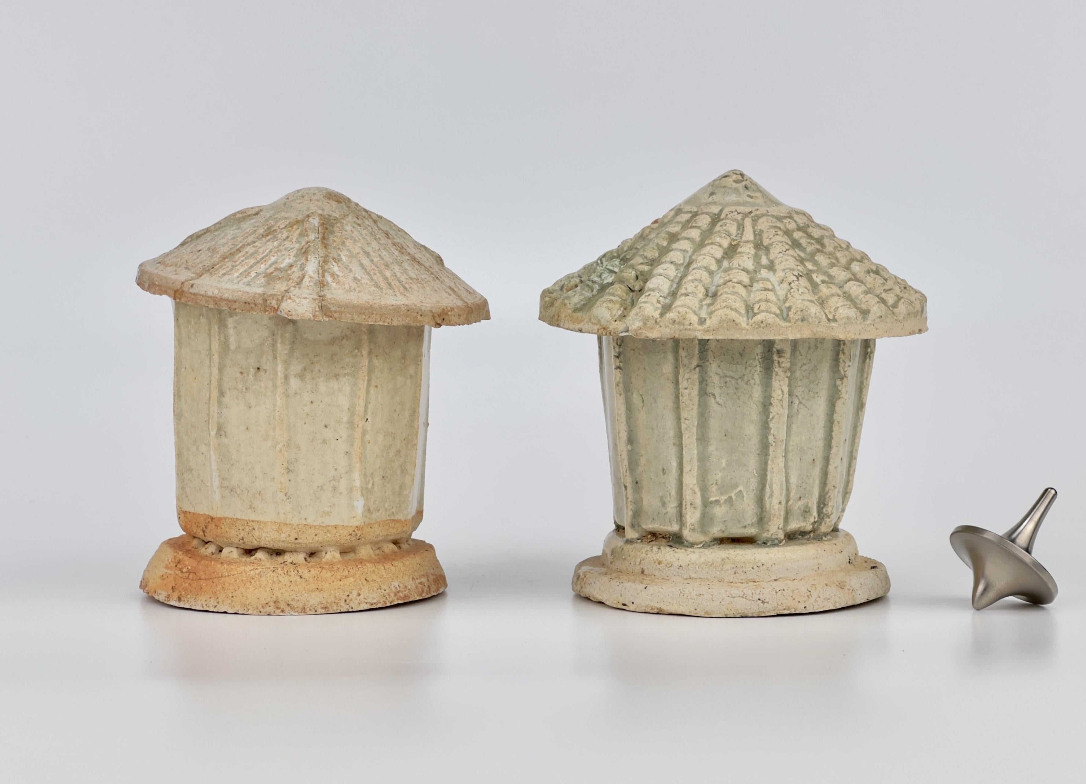 Ming Chinese Qingbai Small Model of a Granary Set, Song Dynasty For Sale