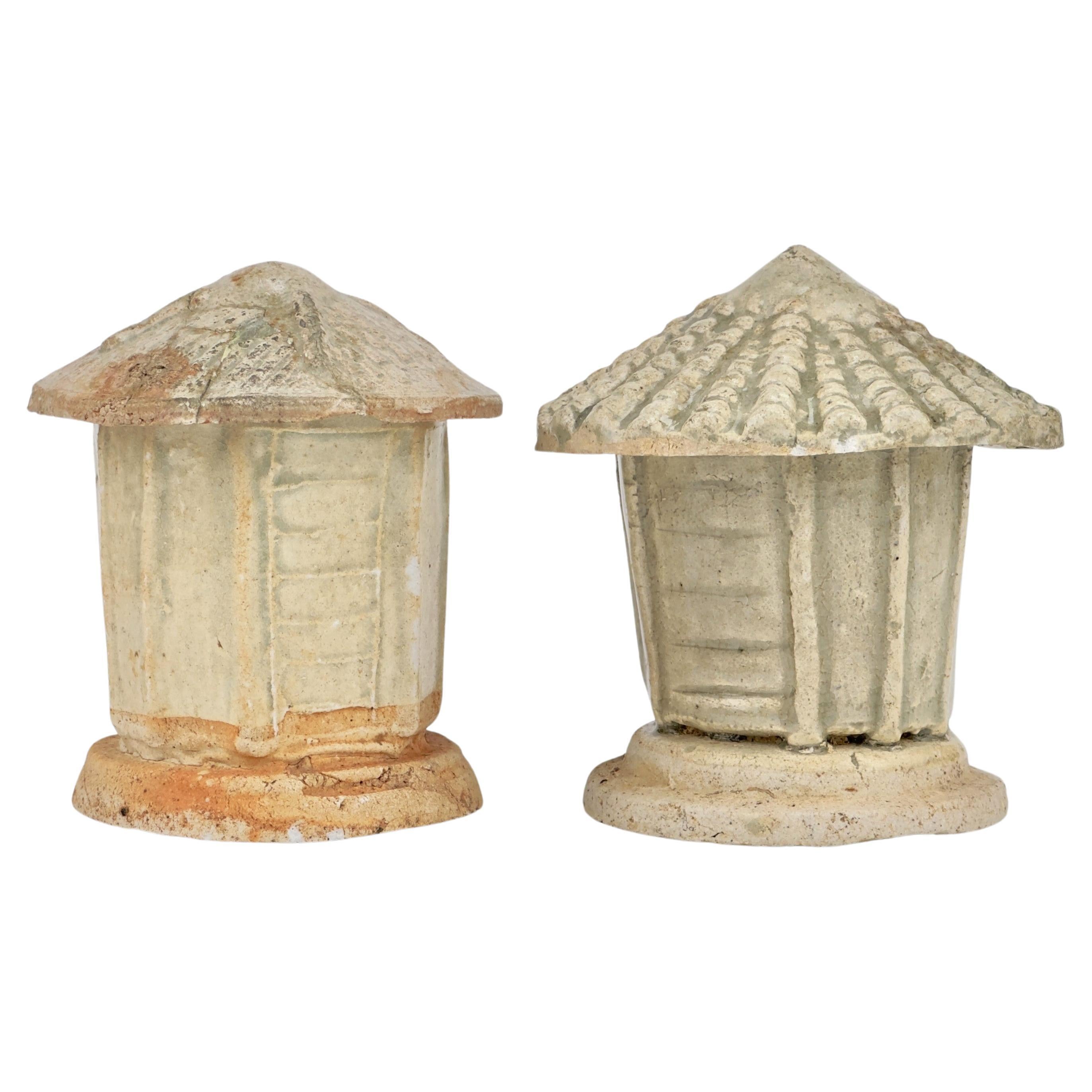Chinese Qingbai Small Model of a Granary Set, Song Dynasty For Sale