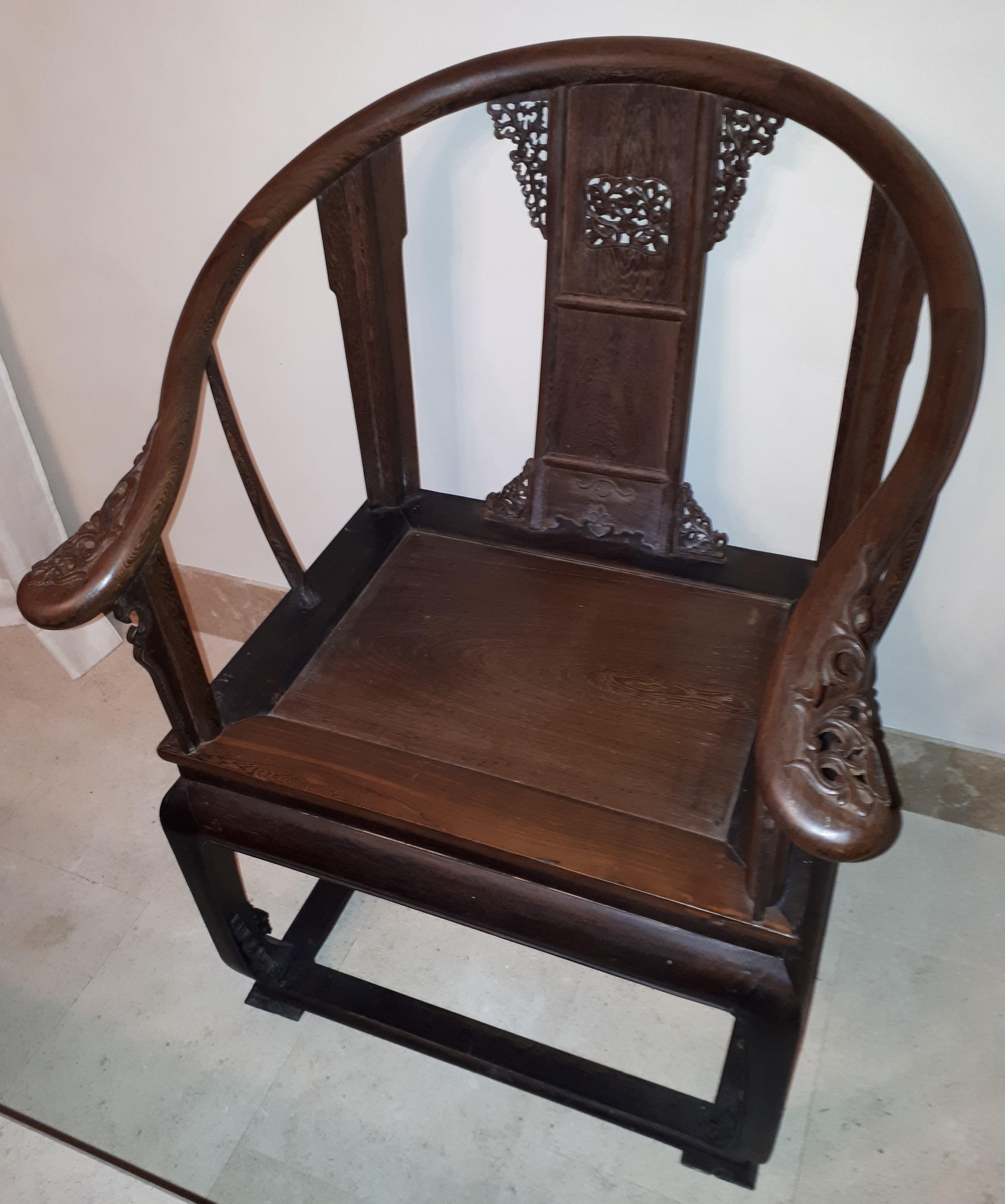 Chinese Quanyi Armchair In Jichimu, China Qing Dynasty In Good Condition For Sale In Saverne, Grand Est