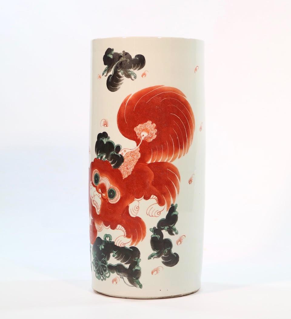 19th Century Chinese Quing Porcelain Umbrella Holder with Foo Dog Motif