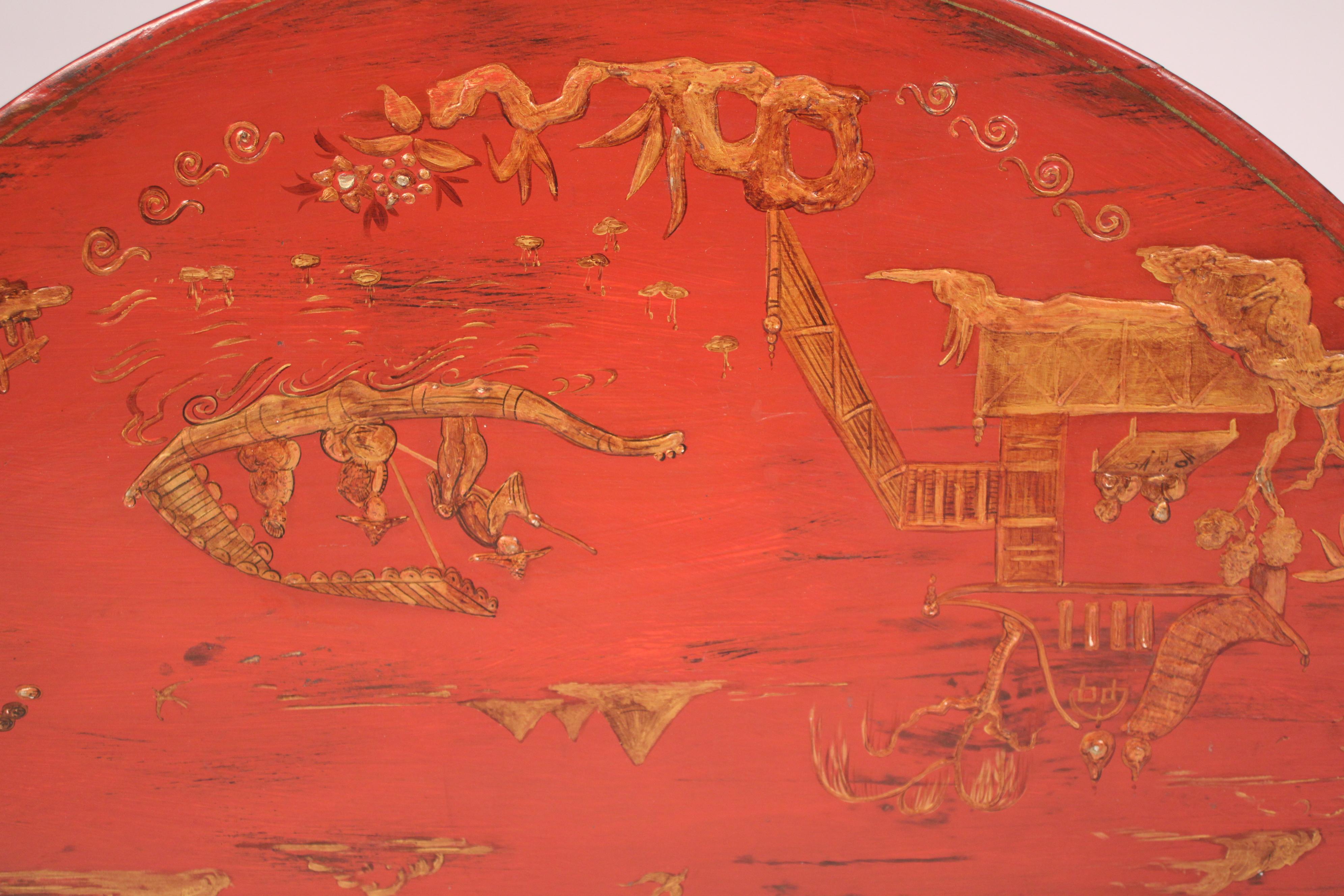 Legno Tavolo consolle Demi Lune decorato con cineserie rossa cinese in vendita
