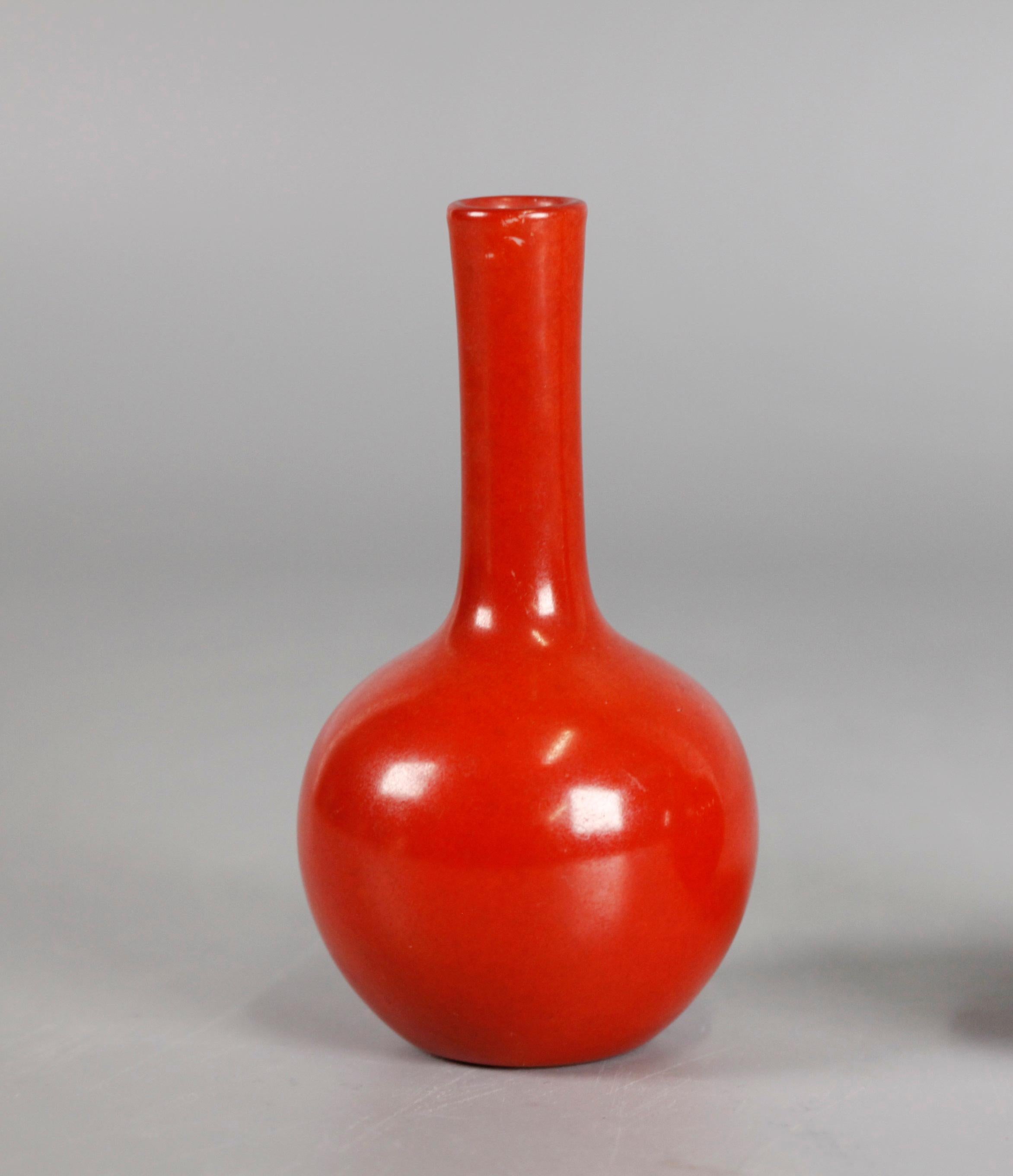 19th Century Chinese red glazed porcelain vase, 19th c. For Sale