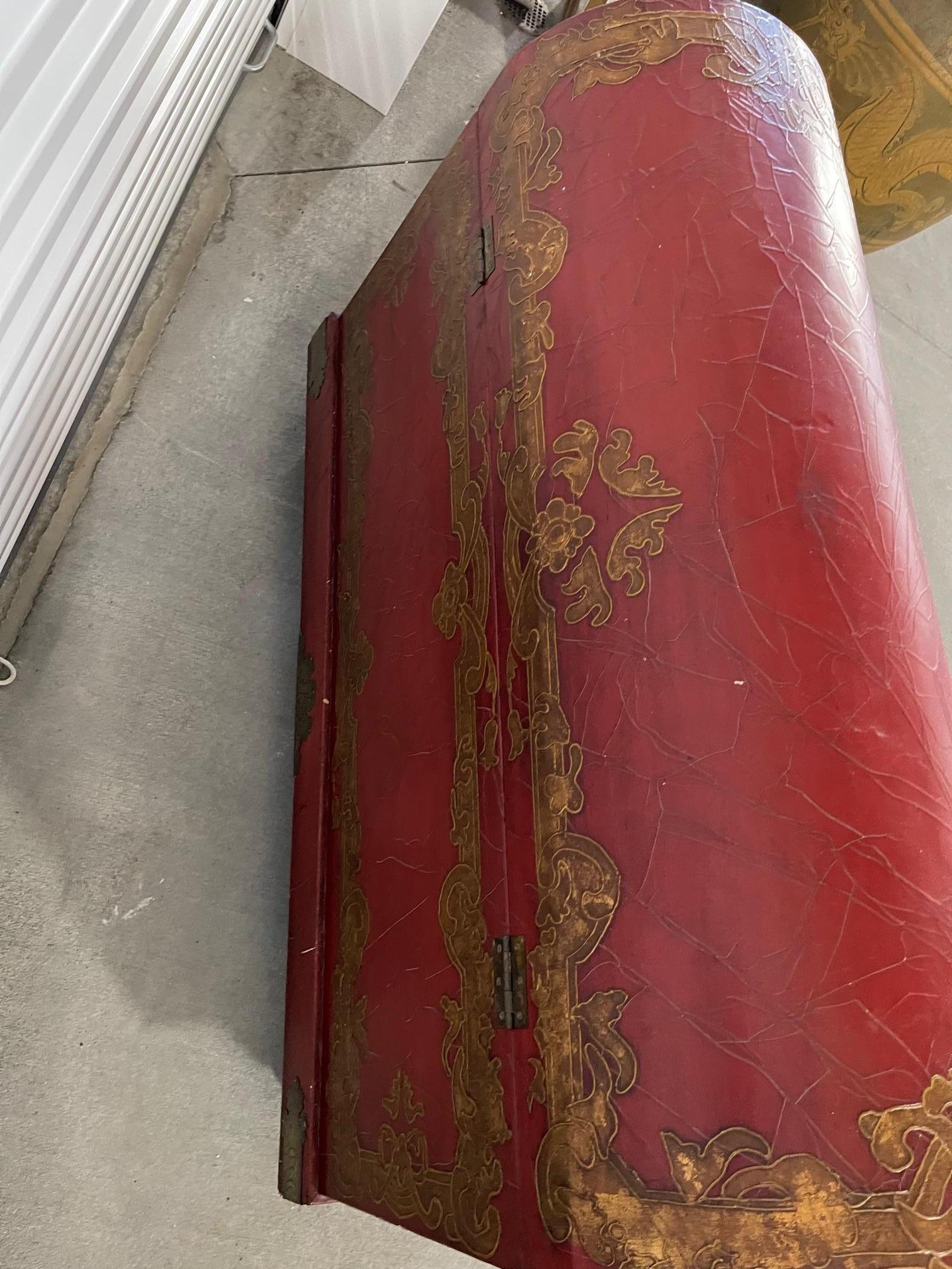 Chinese Red Lacquer and Gold Detailing Dome Top Trunk on Feet, 20th Century For Sale 2