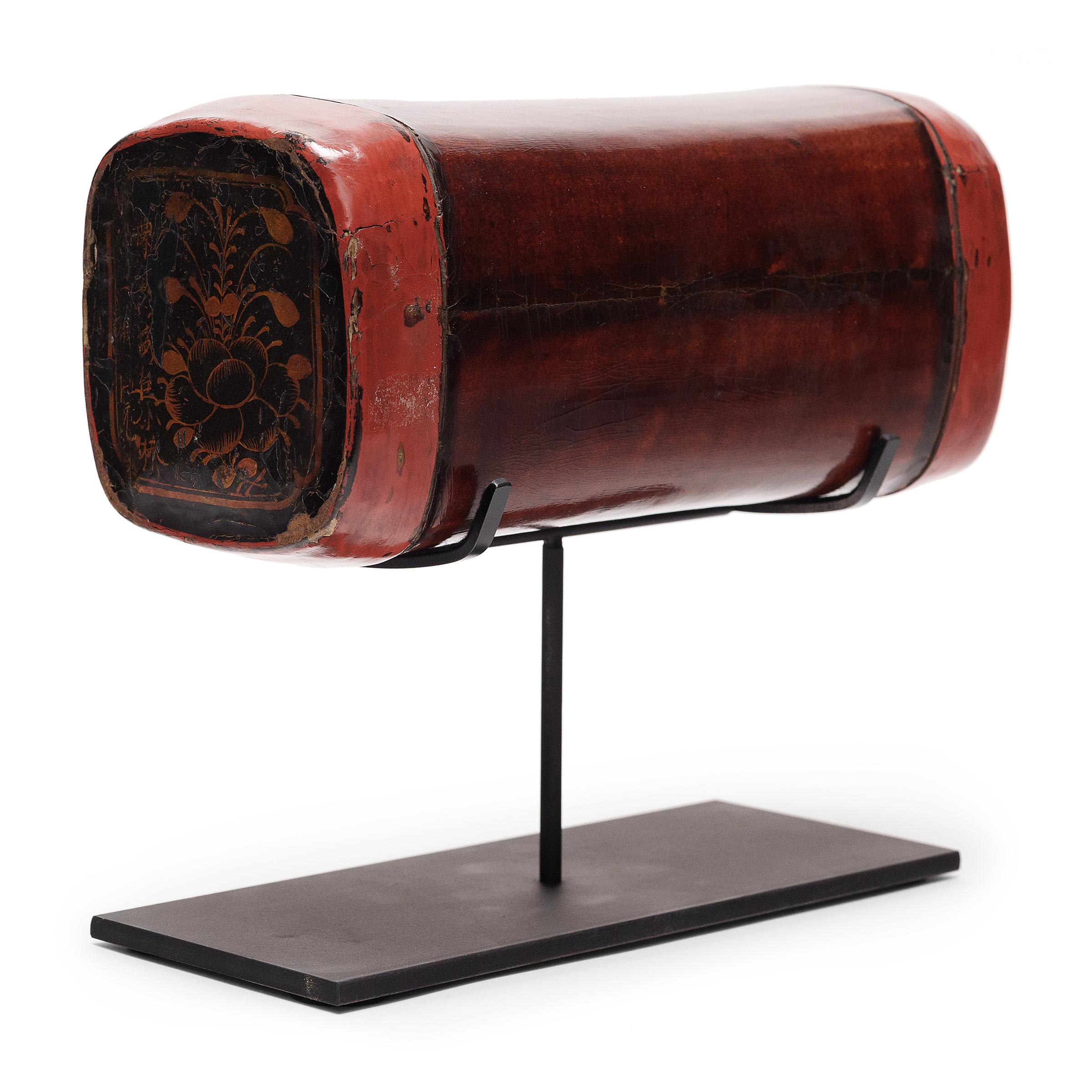 Qing Chinese Red Lacquer Hide Pillow, c. 1850 For Sale