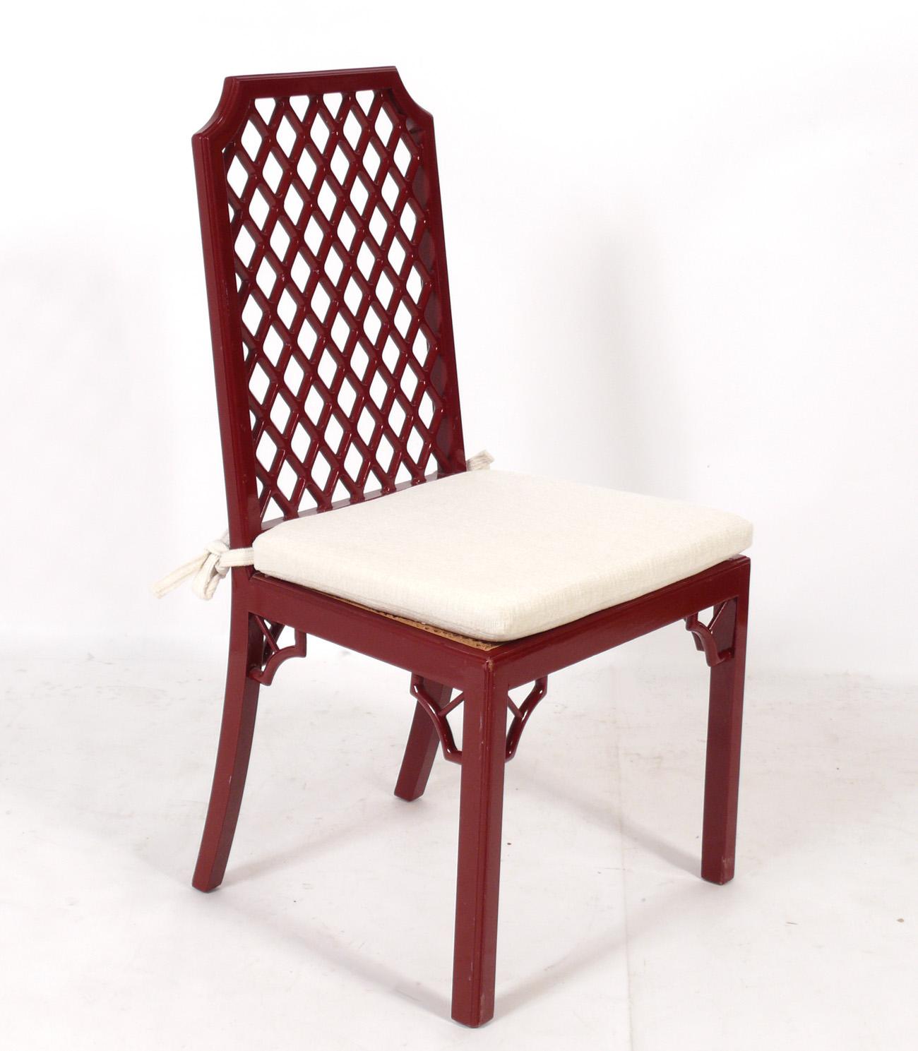 Chinese Red Lacquer Lattice Dining Chairs  In Good Condition For Sale In Atlanta, GA