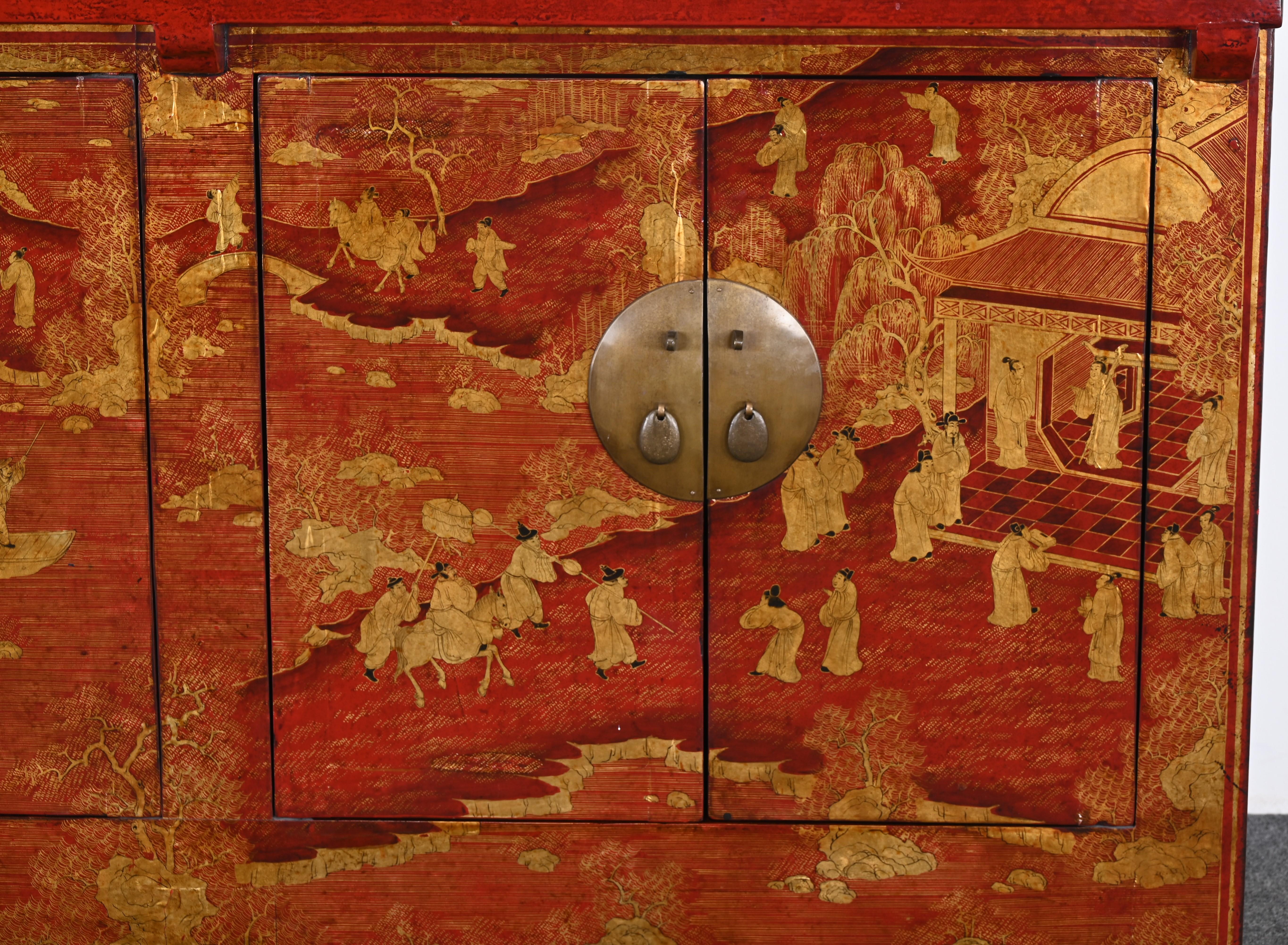 Chinesischer rot lackierter Schrank oder Anrichte im Qing-Stil, 20. Jahrhundert im Angebot 9