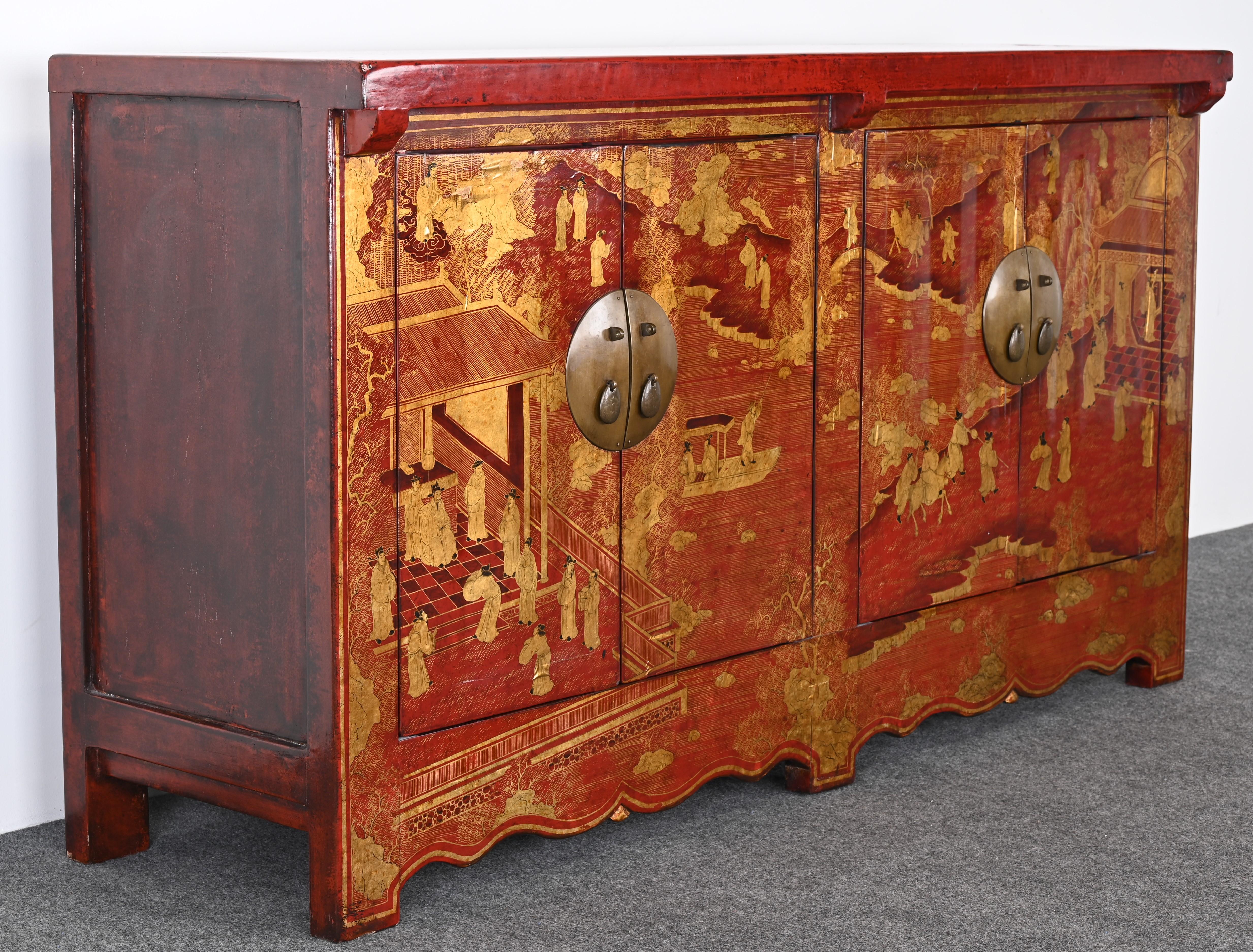 Chinese Red Lacquer Qing Style Cabinet or Credenza, 20th Century For Sale 1