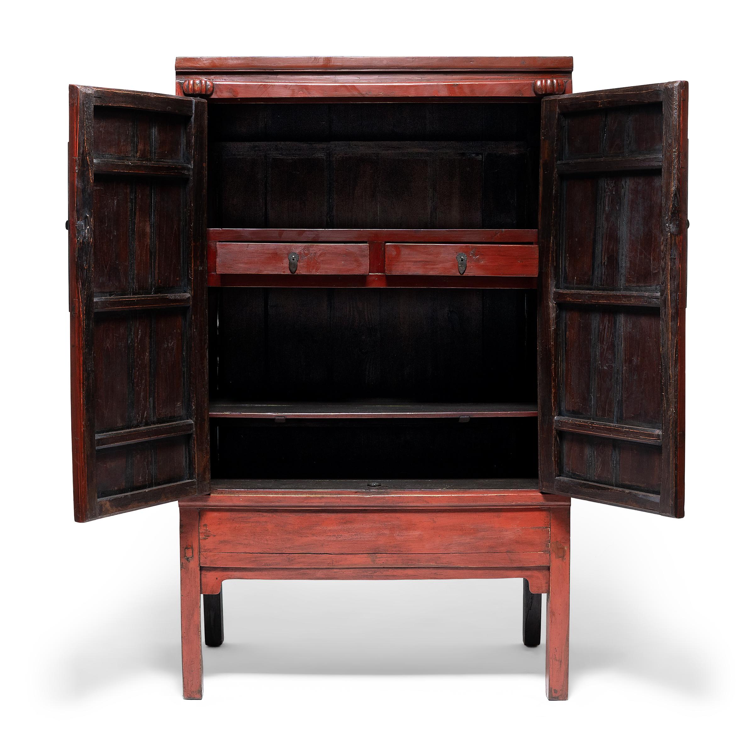 Qing Chinese Red Lacquer Wedding Cabinet, circa 1900 For Sale