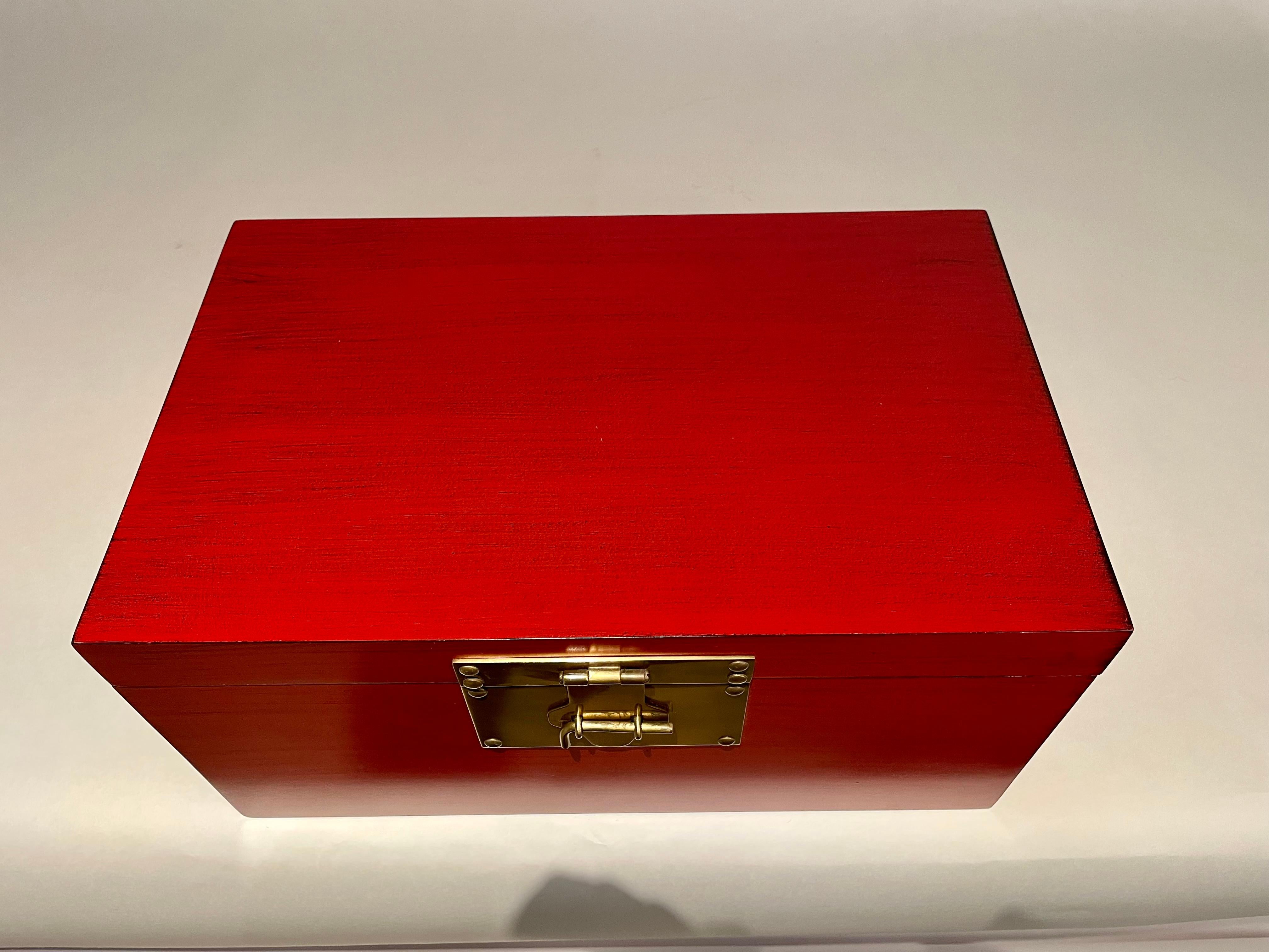 Chinese Red Lacquered Box With Brass Mounts, Mid 20th Century For Sale 6