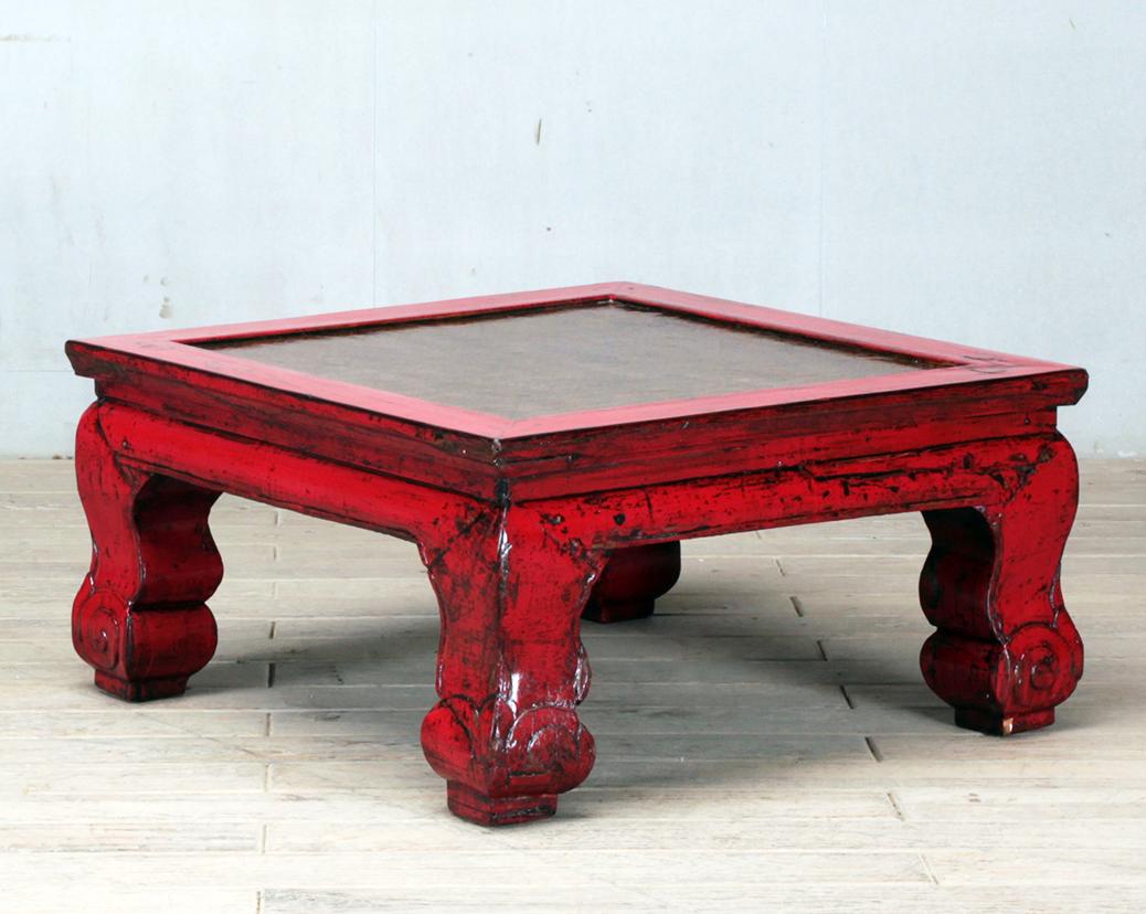 19th Century Chinese Red-Lacquered Coffee Table with Restoration 