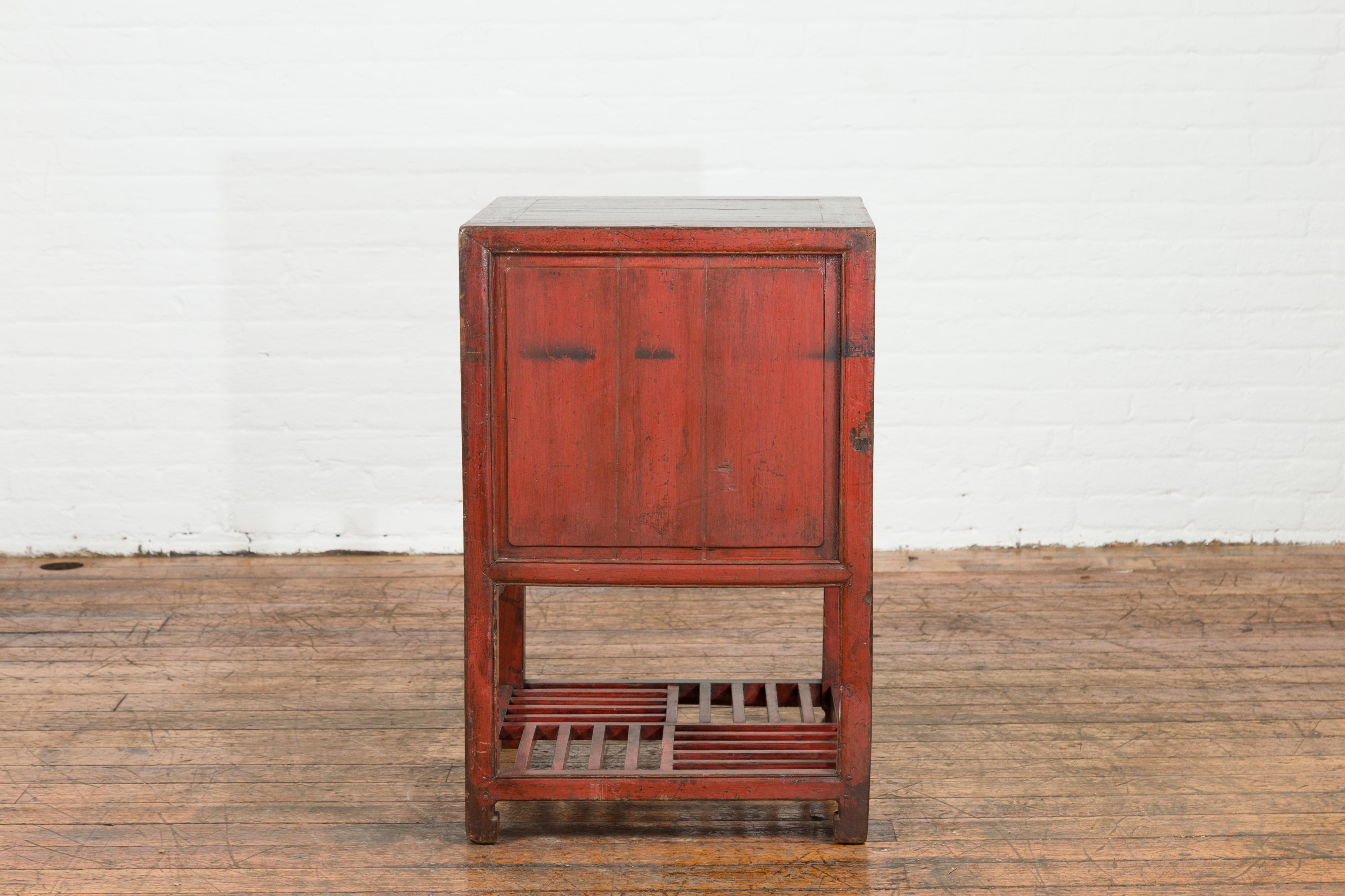 Chinese Red Lacquered Qing Dynasty 19th Century Cabinet with Drawer and Doors 6