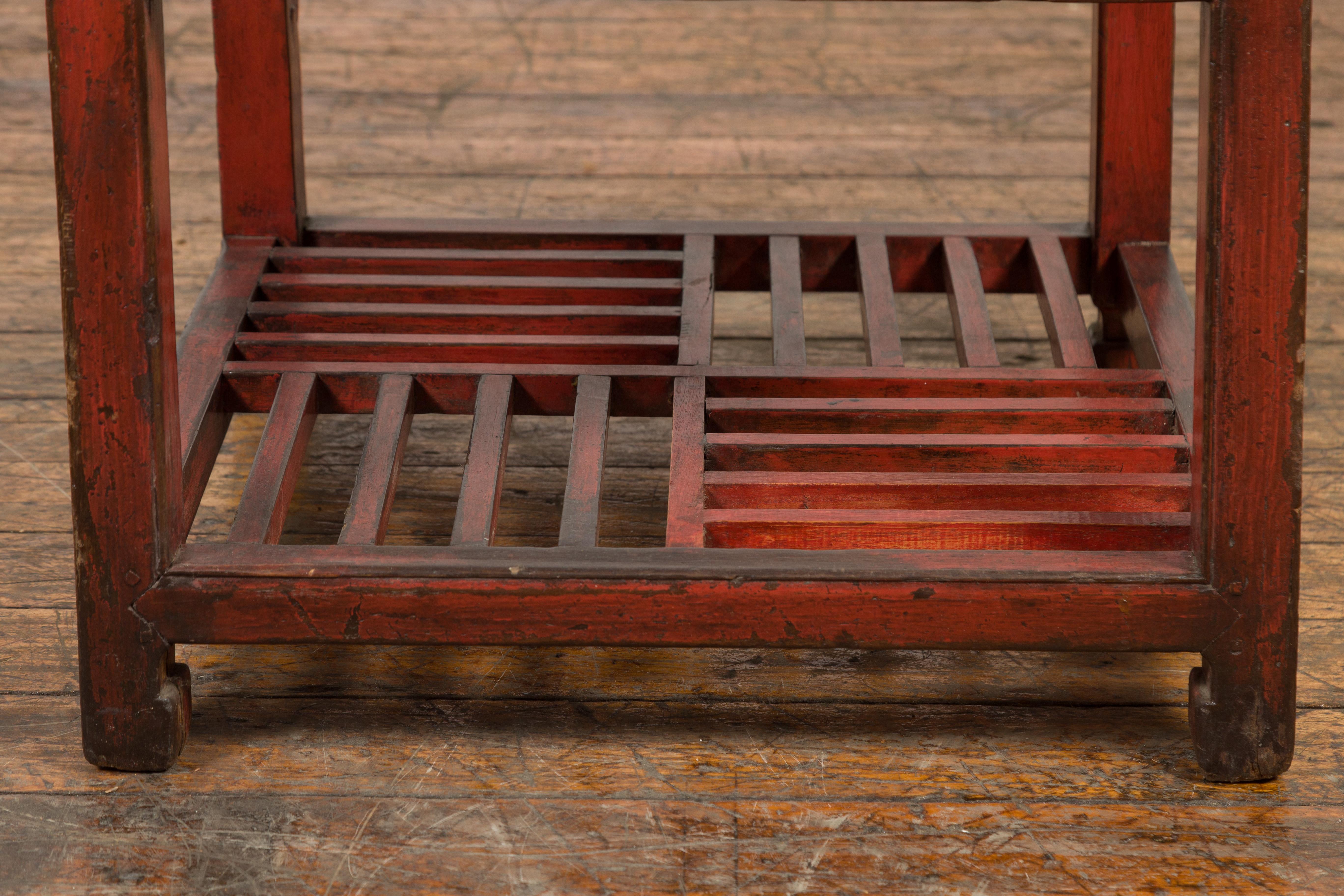 Chinese Red Lacquered Qing Dynasty 19th Century Cabinet with Drawer and Doors 3