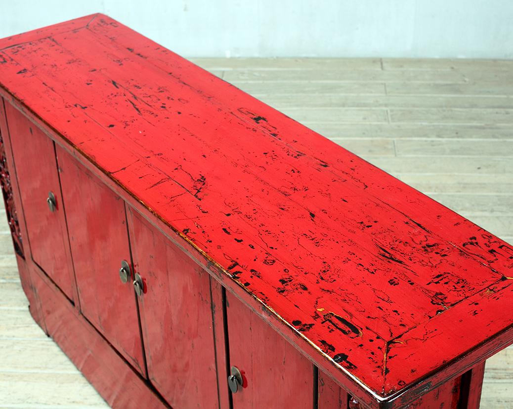 Chinese Red-Lacquered Sideboard with Four Doors and Restoration 2