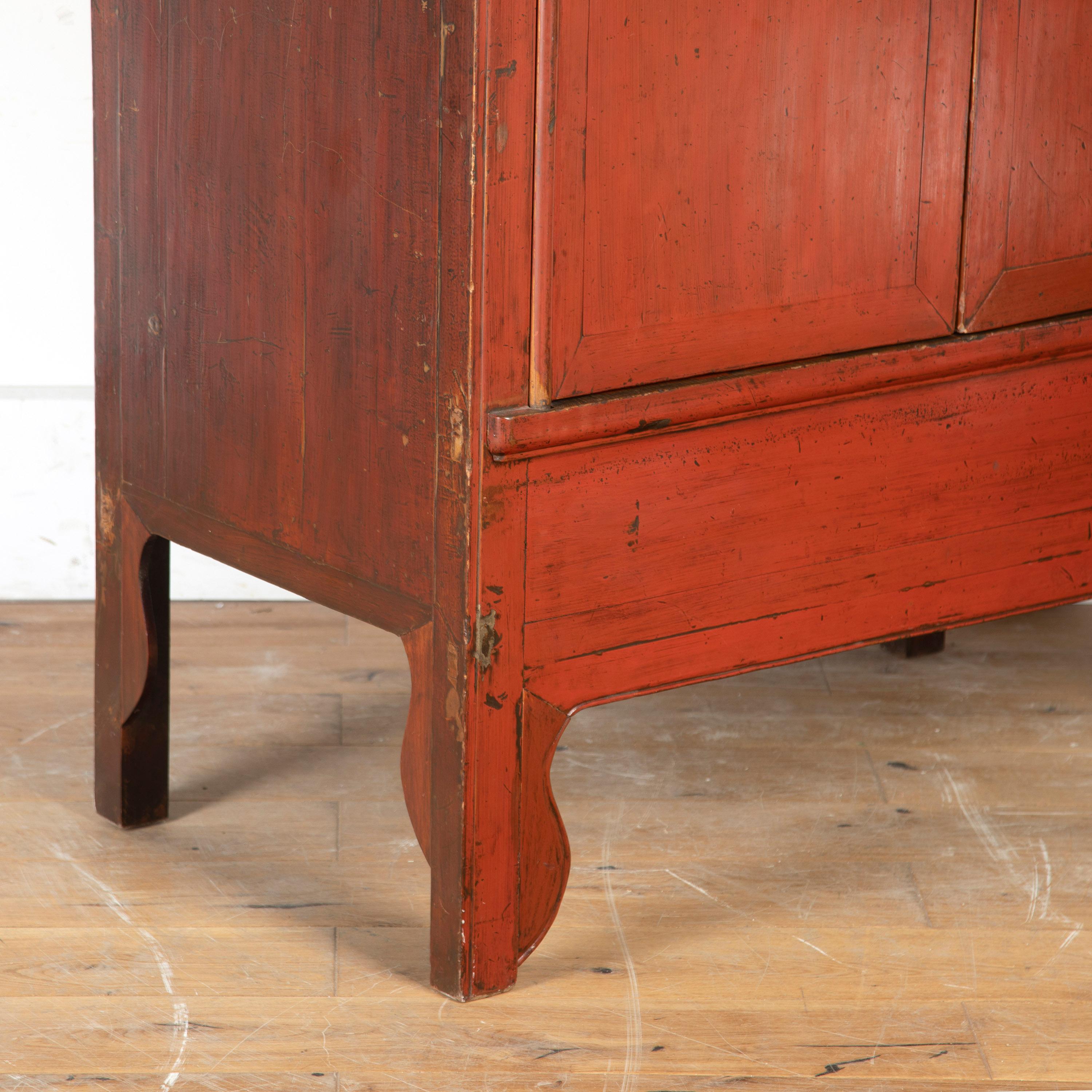 Chinese Red Lacquered Wedding Cabinet 1