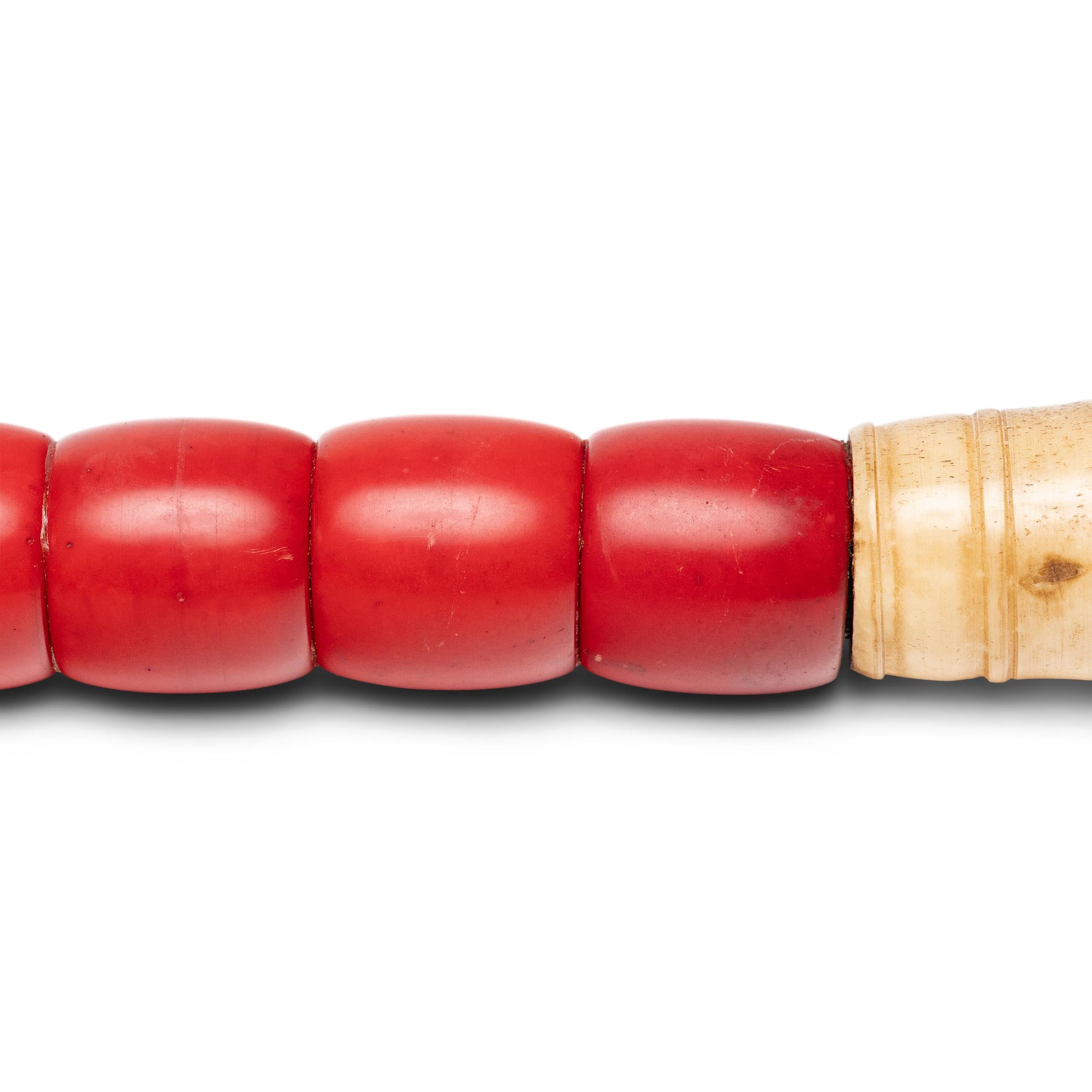 Insieme alla carta, all'inchiostro e alla pietra da calamaio, il pennello è uno dei quattro tesori dello studio dello studioso. Probabilmente lo strumento più importante, il pennello fungeva da collegamento diretto con lo spirito creativo