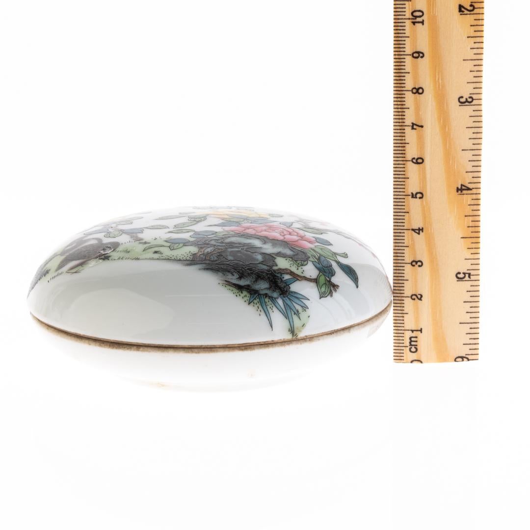 20th Century Chinese Republic Period Famille Rose Blossoms Porcelain Lidded Box For Sale