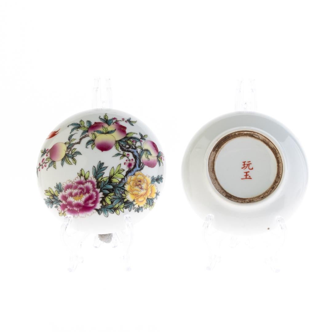 Chinese Republic Period Famille Rose Porcelain Lidded Box 
Good condition 
From a private collection.
Free international shipping.