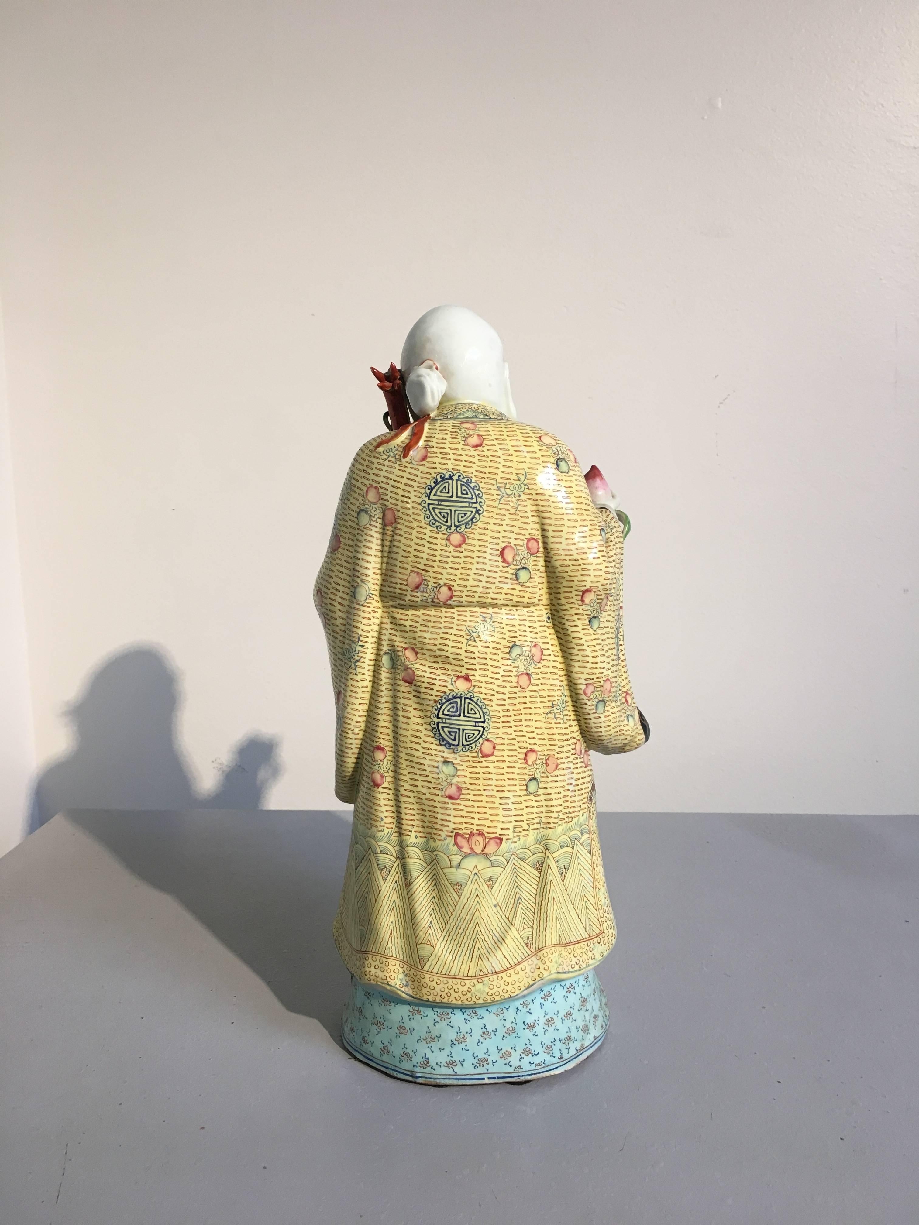 Figura de porcelana del período de la República China de Shouxing, el Dios de la Longevidad Qing en venta