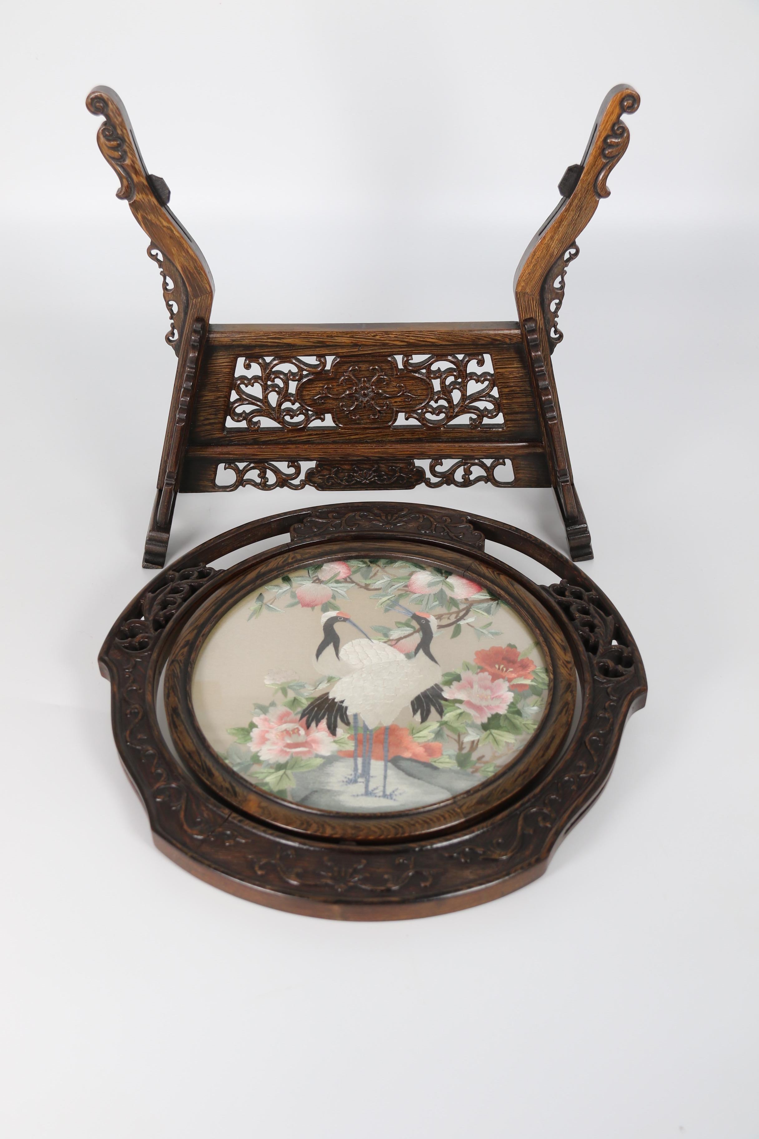Chinese reversible silk needlework in a fine carved hardwood stand circa 1920 For Sale 11