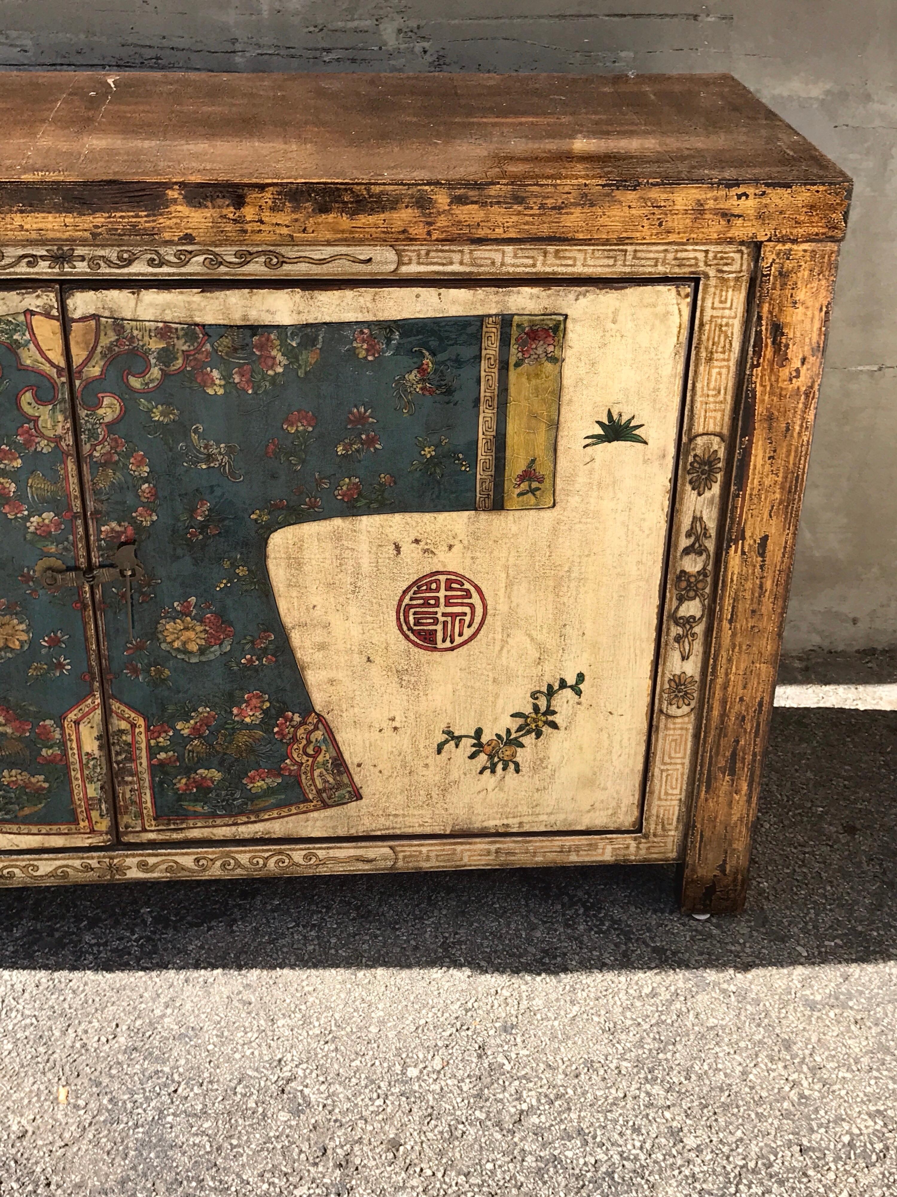 Chinese Export Chinese Robe Motif Lacquered Cabinet