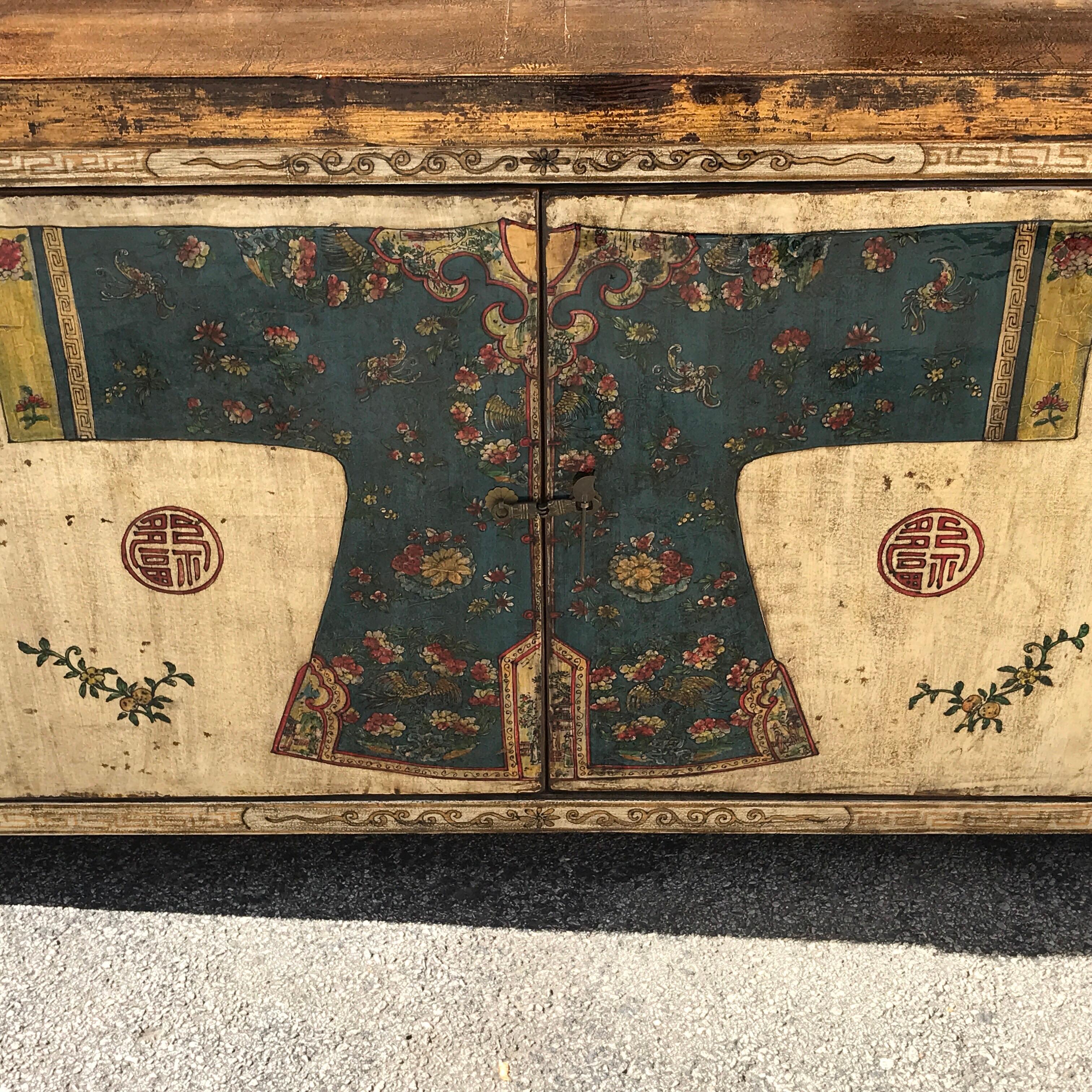 Chinese Robe Motif Lacquered Cabinet 1