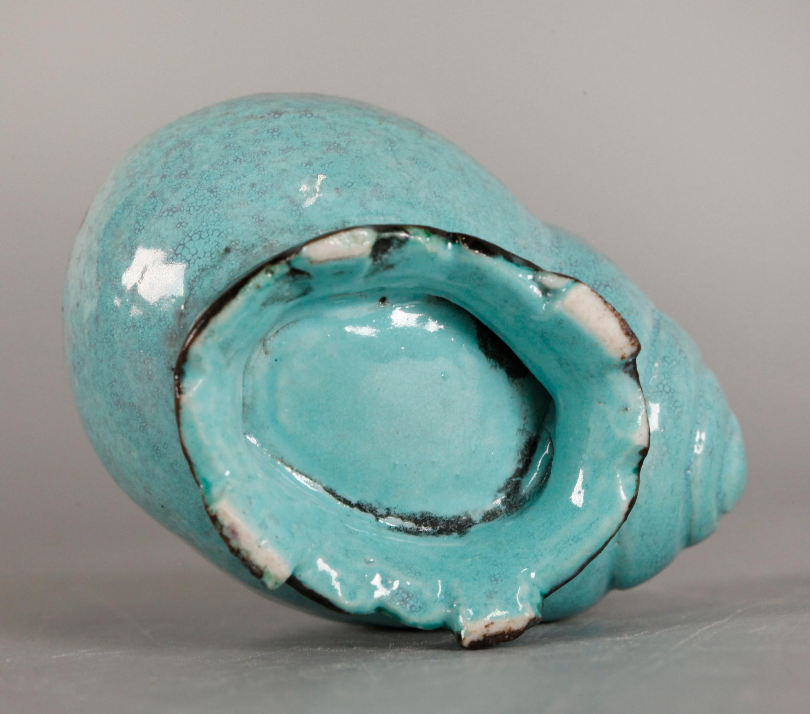 Chinese robin's egg glazed porcelain water pot, 19th c. In Good Condition For Sale In New York, NY