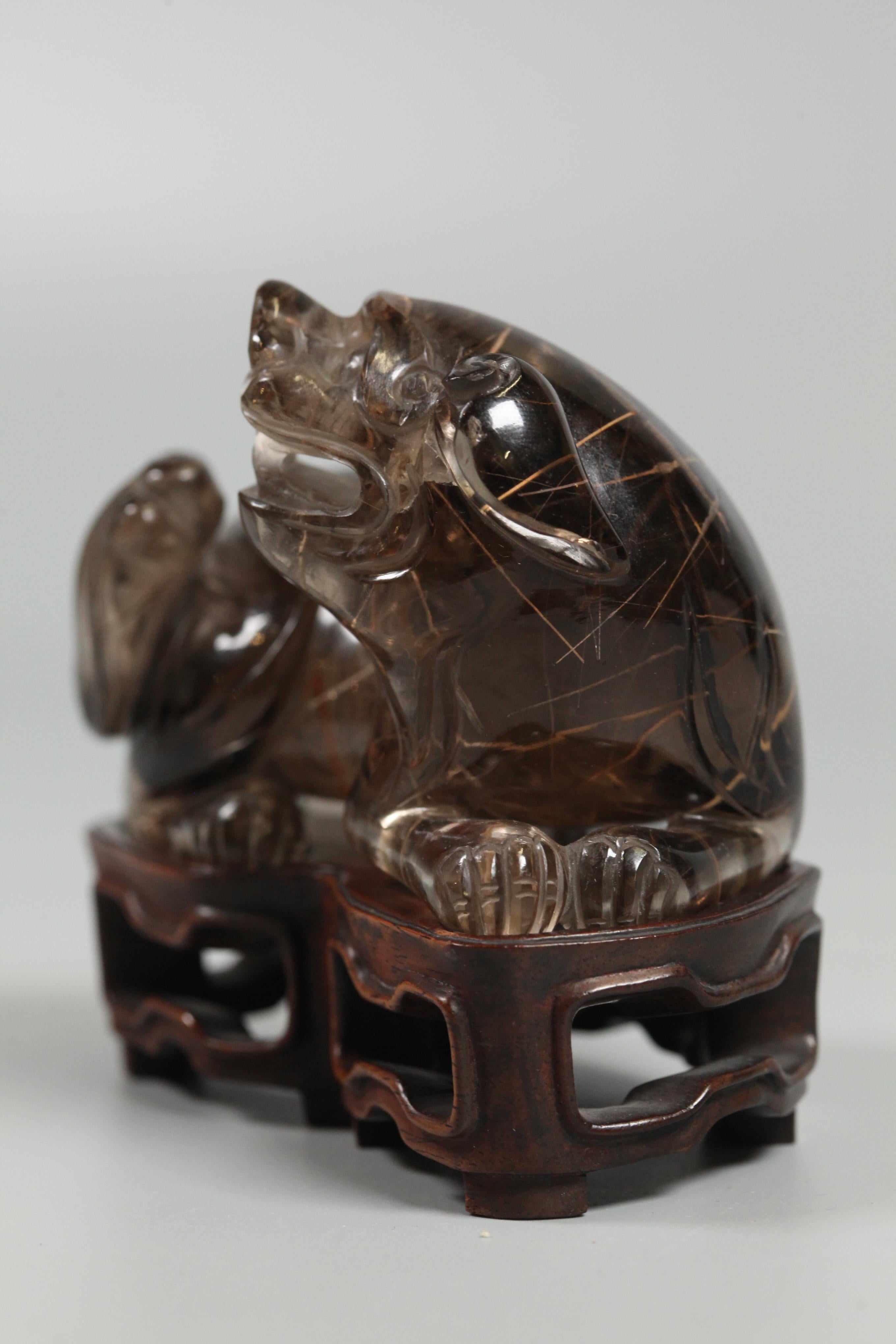 Chinese Rock Crystal Carving of a Lion, 19th Century For Sale 2