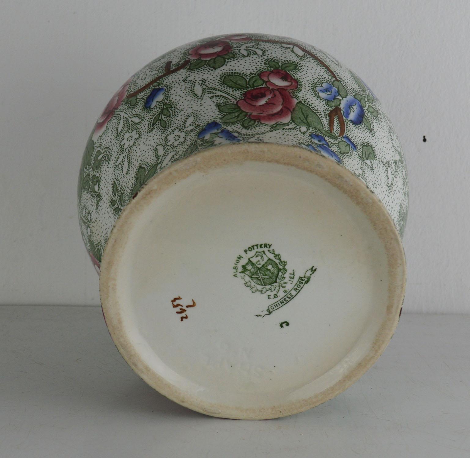 Chinoiserie Chinese Rose Chintz Pottery Cover Vase, English, 1920s