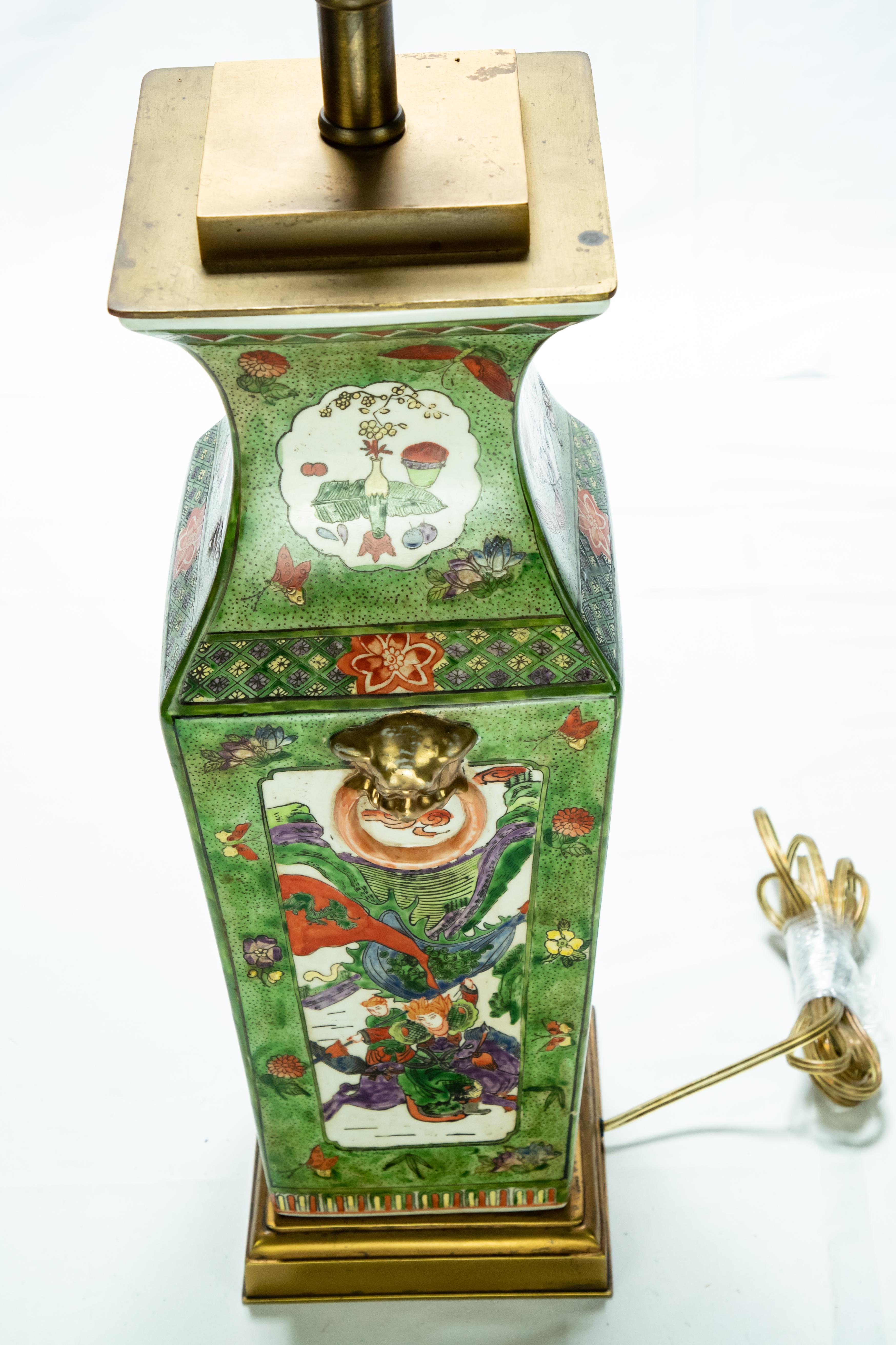 Brass Chinese Rose Medallion Hand Painted Table Lamp
