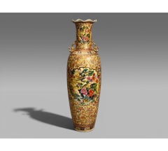Chinese Rose Medallion, Monumental Floor Vase, Porcelain, Gilt, China, 20th c.