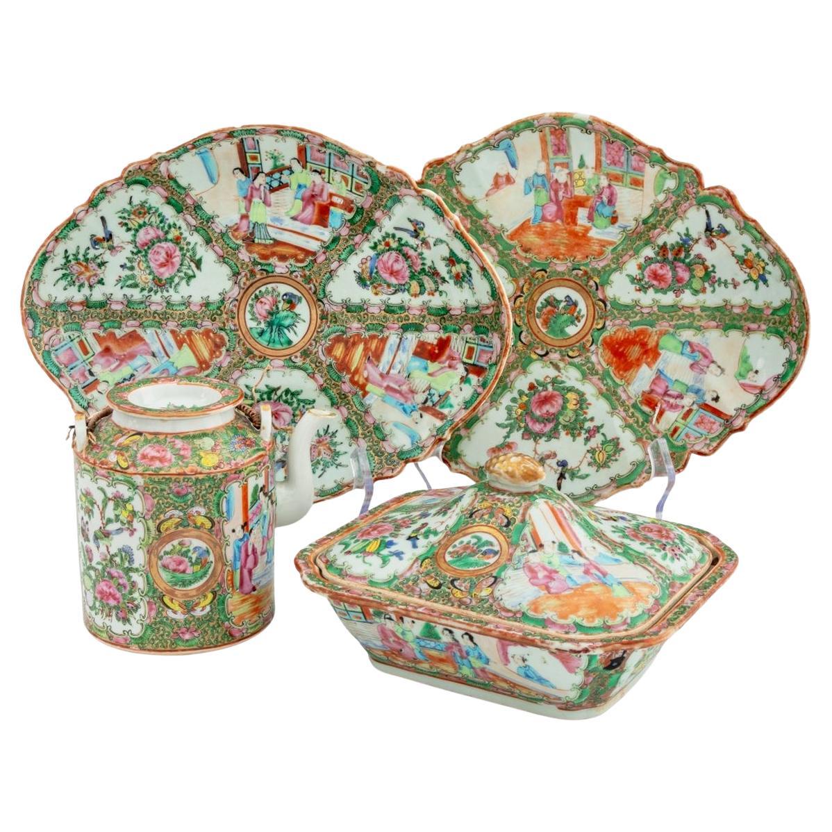 Chinese Rose Medallion Porcelain Articles, 4