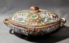 Chinese Rose Medallion Porcelain Serving Lidded Tureen