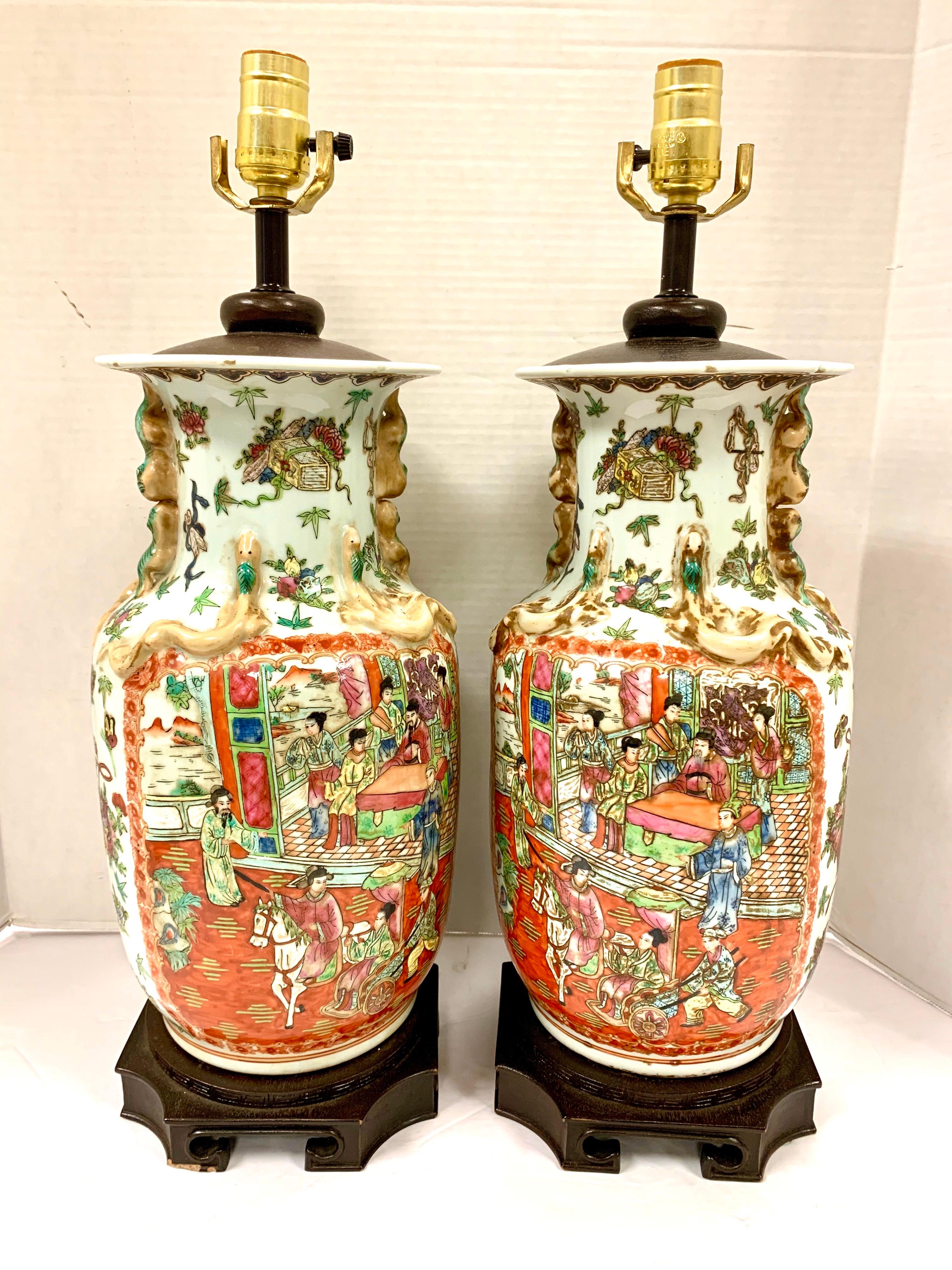 Chinese Rose Medallion Porcelain Urn Lamps, Pair 1