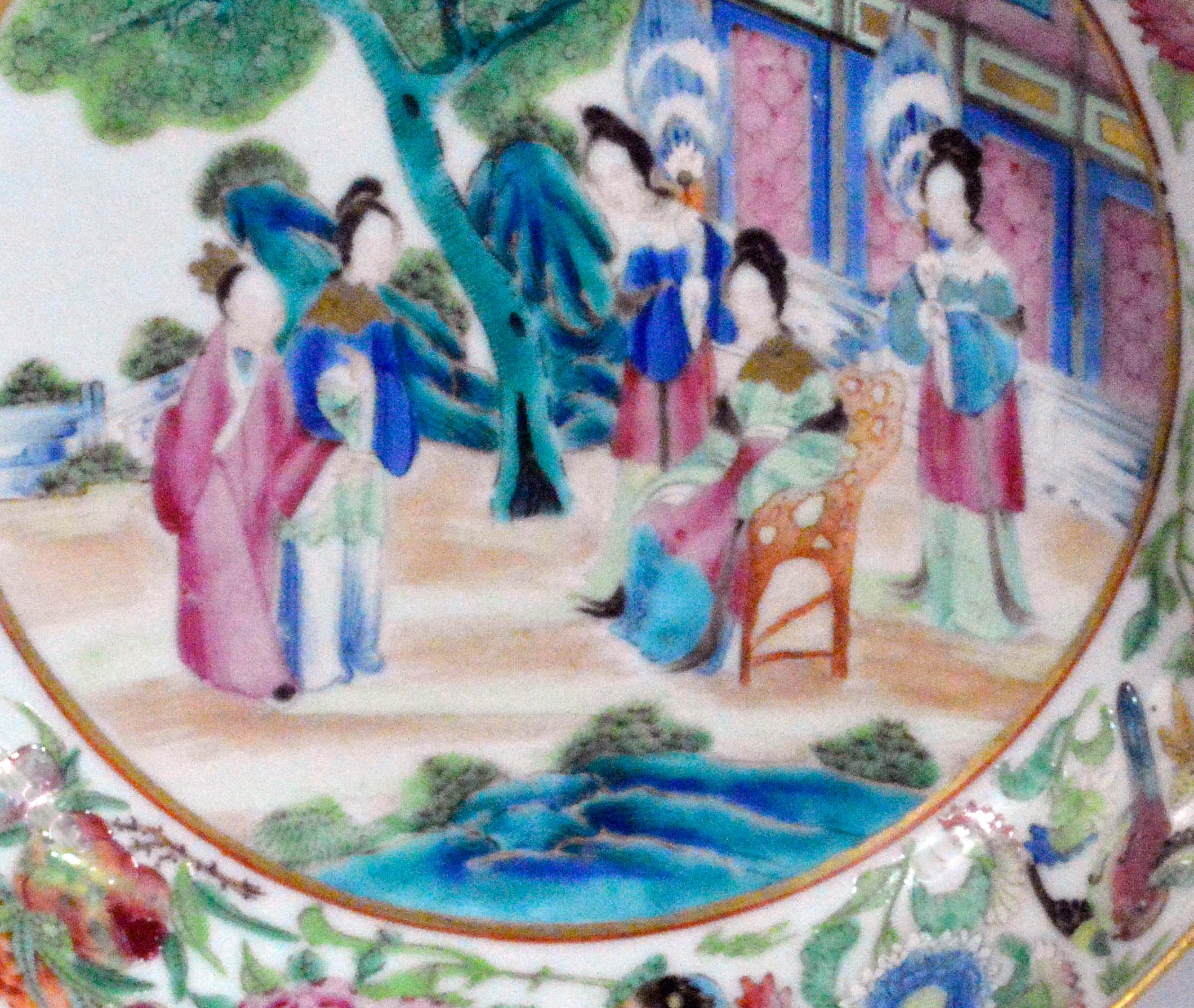 Mandarin-Suppenschale aus chinesischem Rosenporzellan, frühes 19. Jahrhundert (Chinesisch) im Angebot