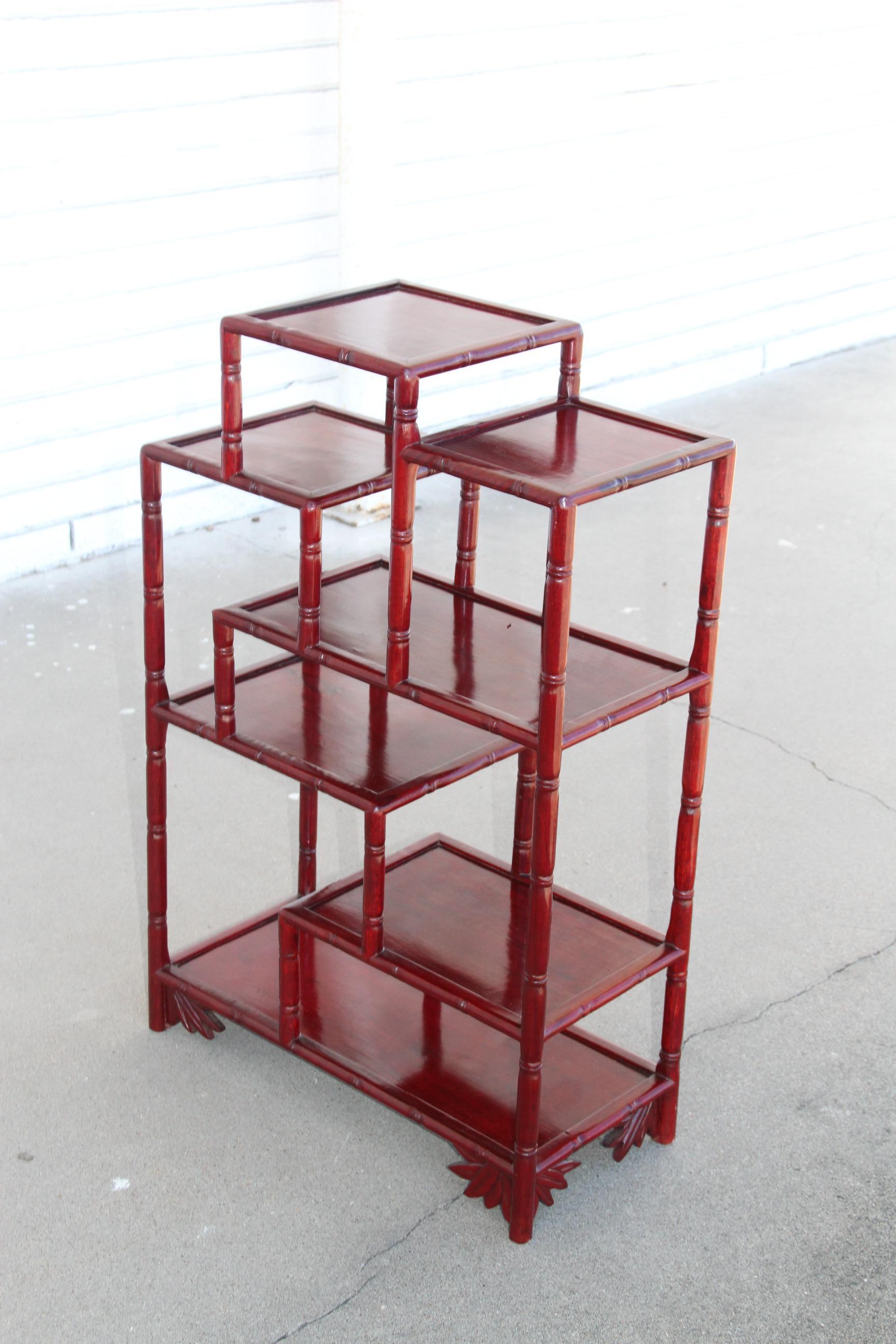Chinois Stand d'étagère en faux bambou Hongmu en bois de rose chinois en vente