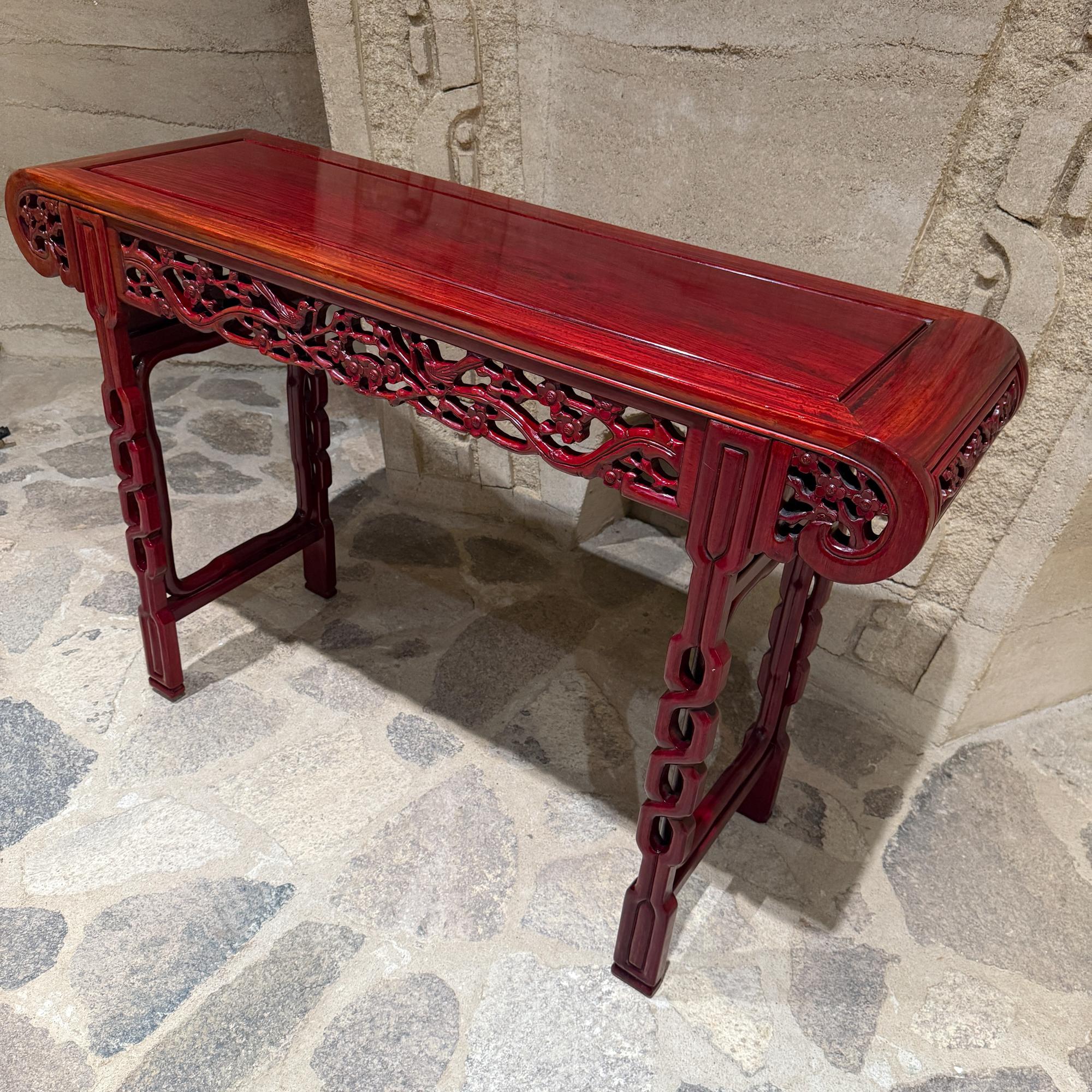 Chinese Rosewood Intricately Carved Altar Console Foyer Table For Sale 5