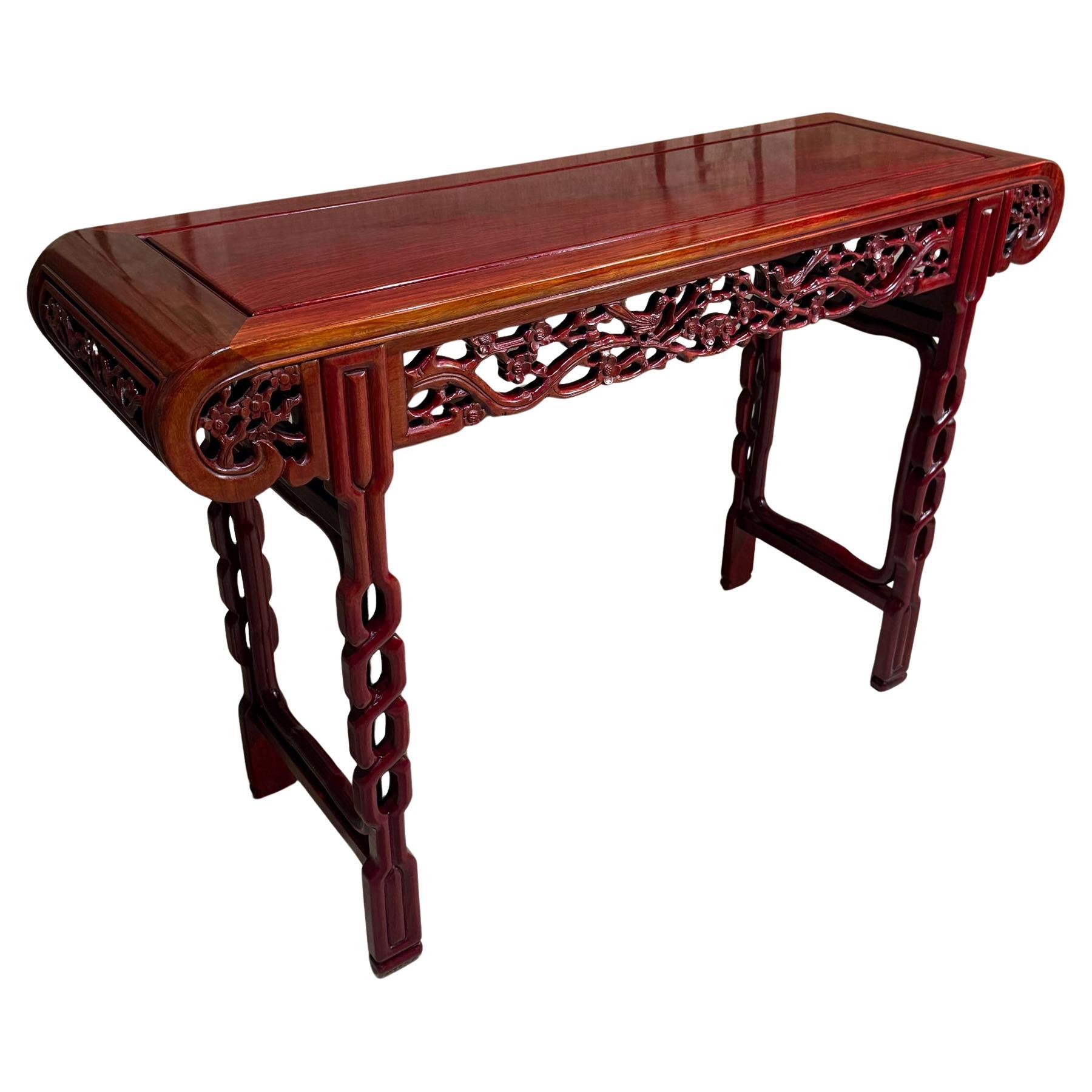 Lacquered Consolle