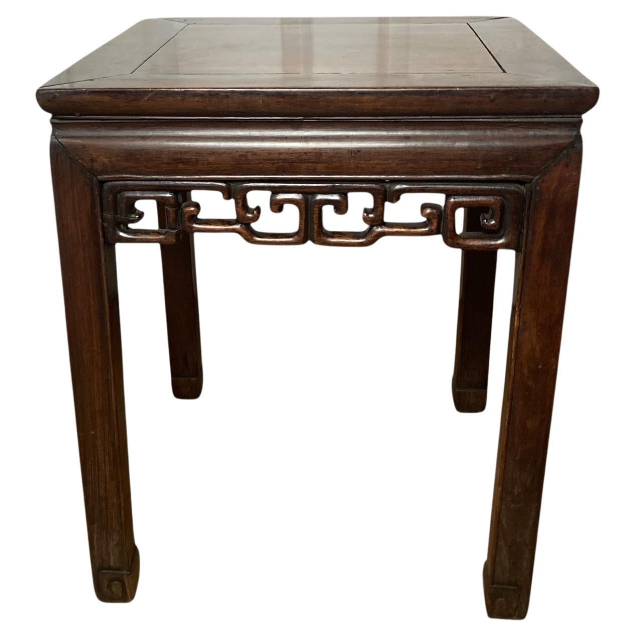 Mesa baja china de palisandro c.1890-1900 en venta