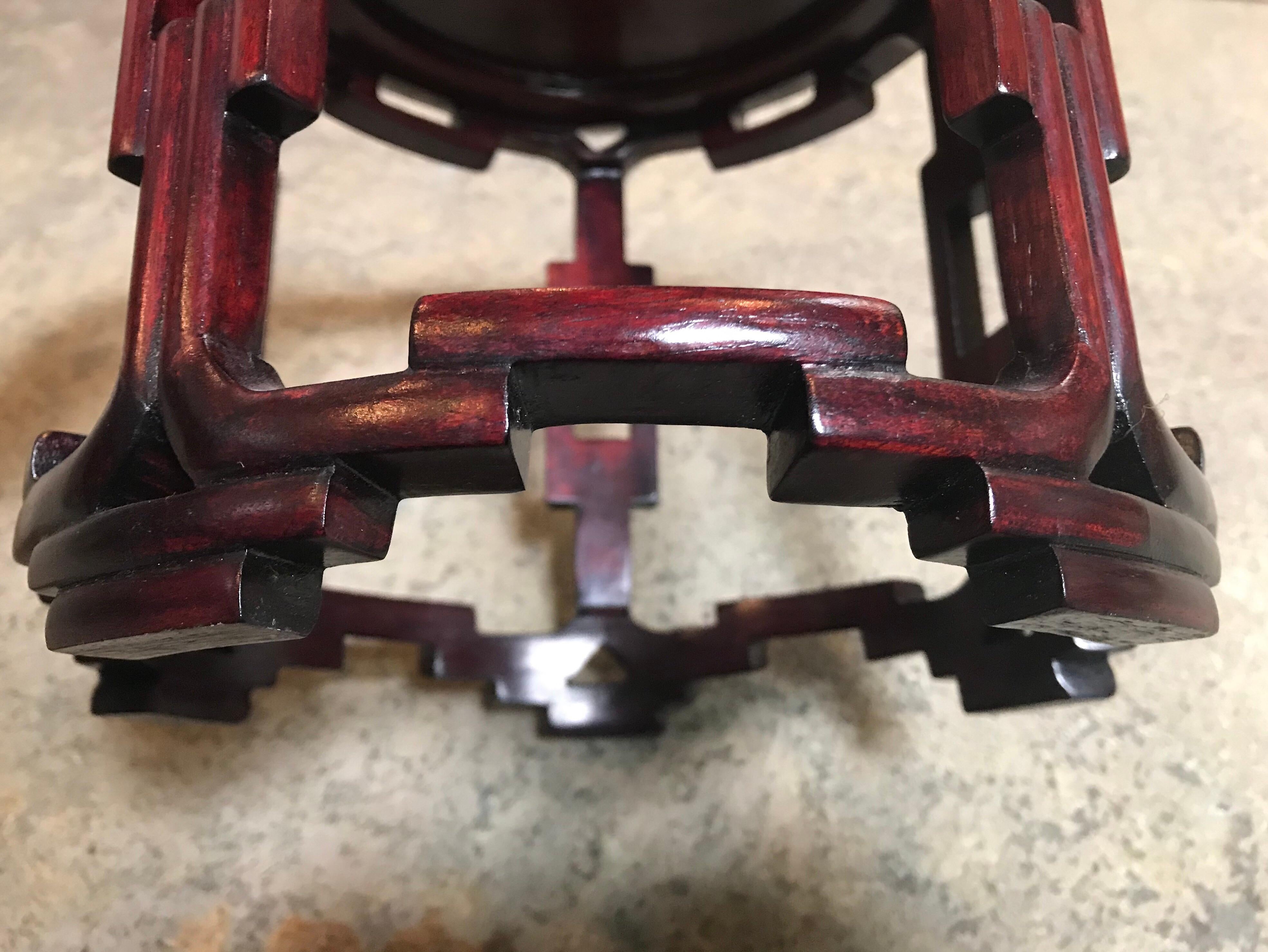Chinese Rosewood Table Stand In Good Condition For Sale In Dallas, TX