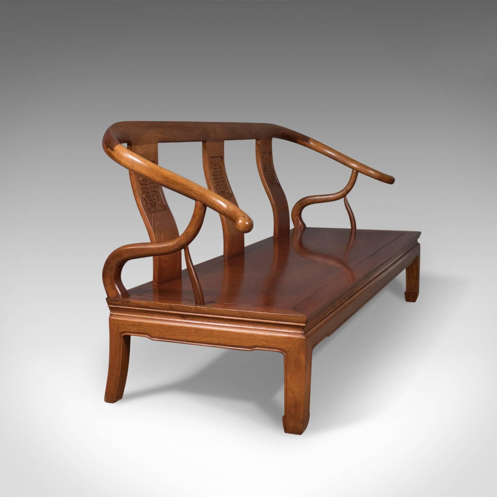 Chinese Rosewood Three-Seat Bench in Traditional Form, Late 20th Century In Good Condition In Hele, Devon, GB
