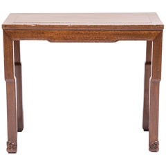 Raffinato tavolo da vino cinese con gambe a gradini, 1900 ca.