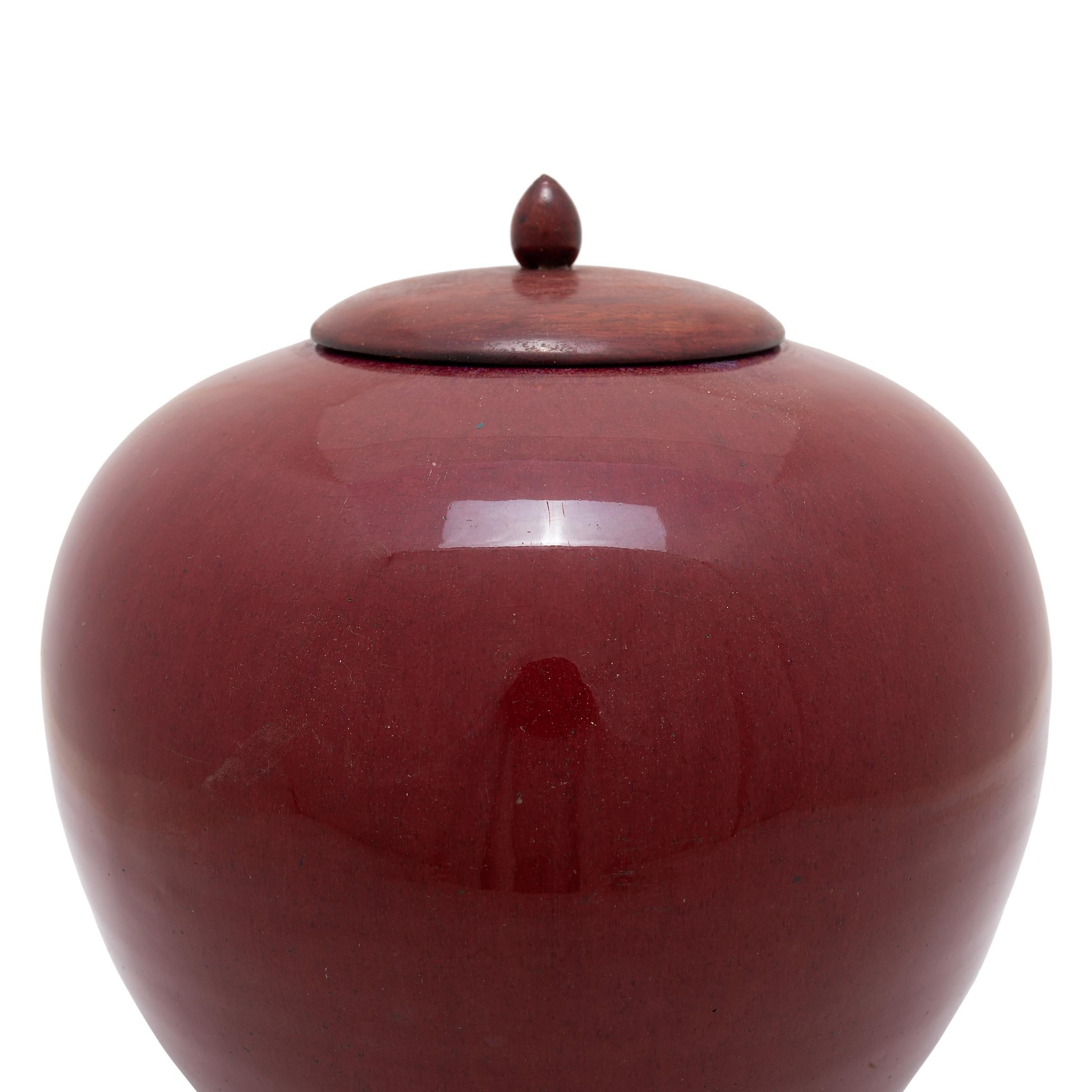 Glazed Chinese Round Oxblood Ginger Jar, c. 1850