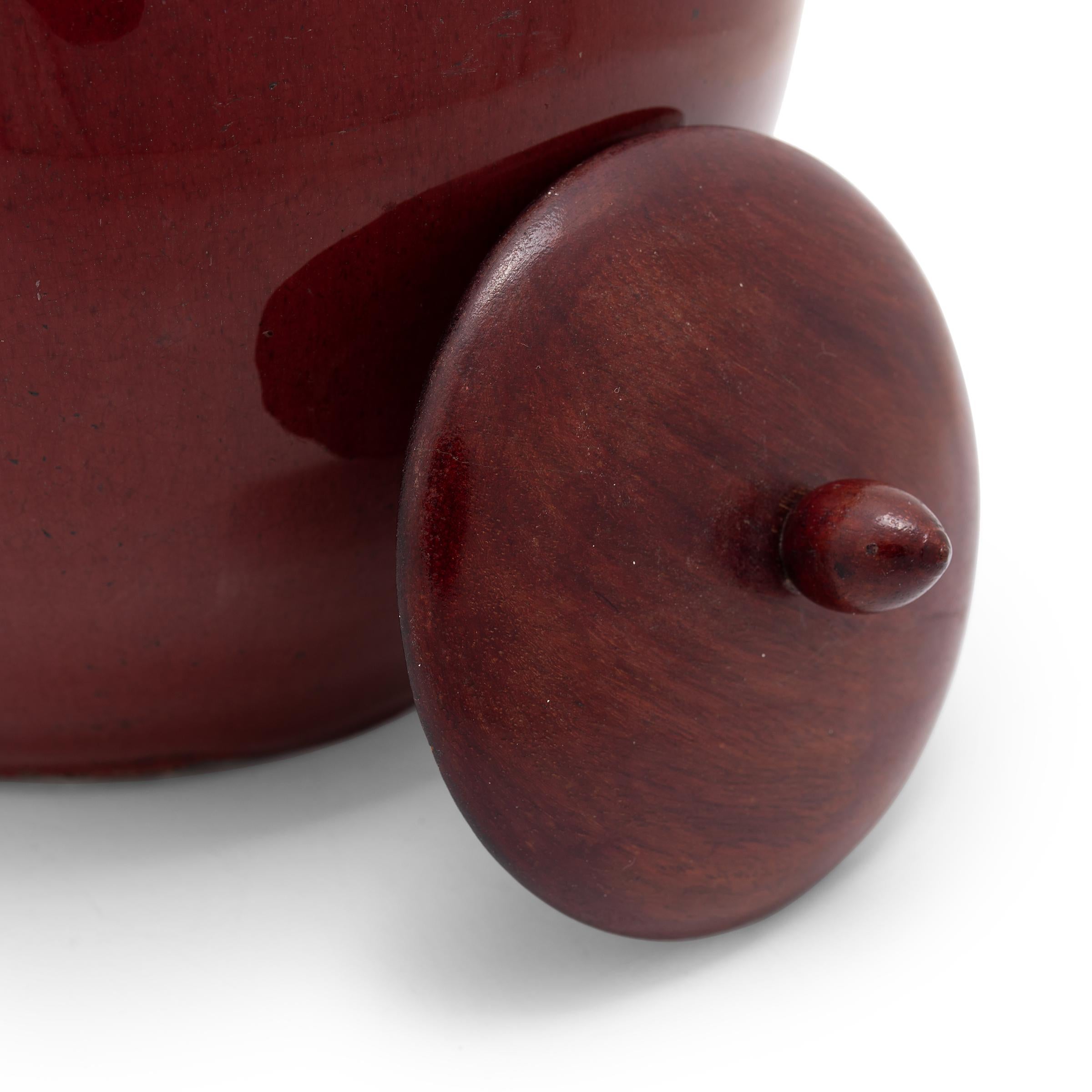 Chinese Round Oxblood Ginger Jar, c. 1850 In Good Condition In Chicago, IL