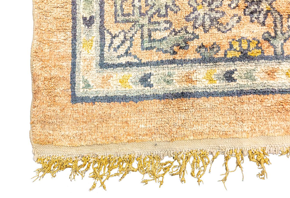 19th Century Chinese Rug Imperial Palace of a Great Benevolence For Sale