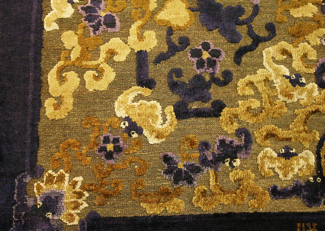Hand-Knotted Chinese Rug Imperial Palace Silk&Metal For Sale