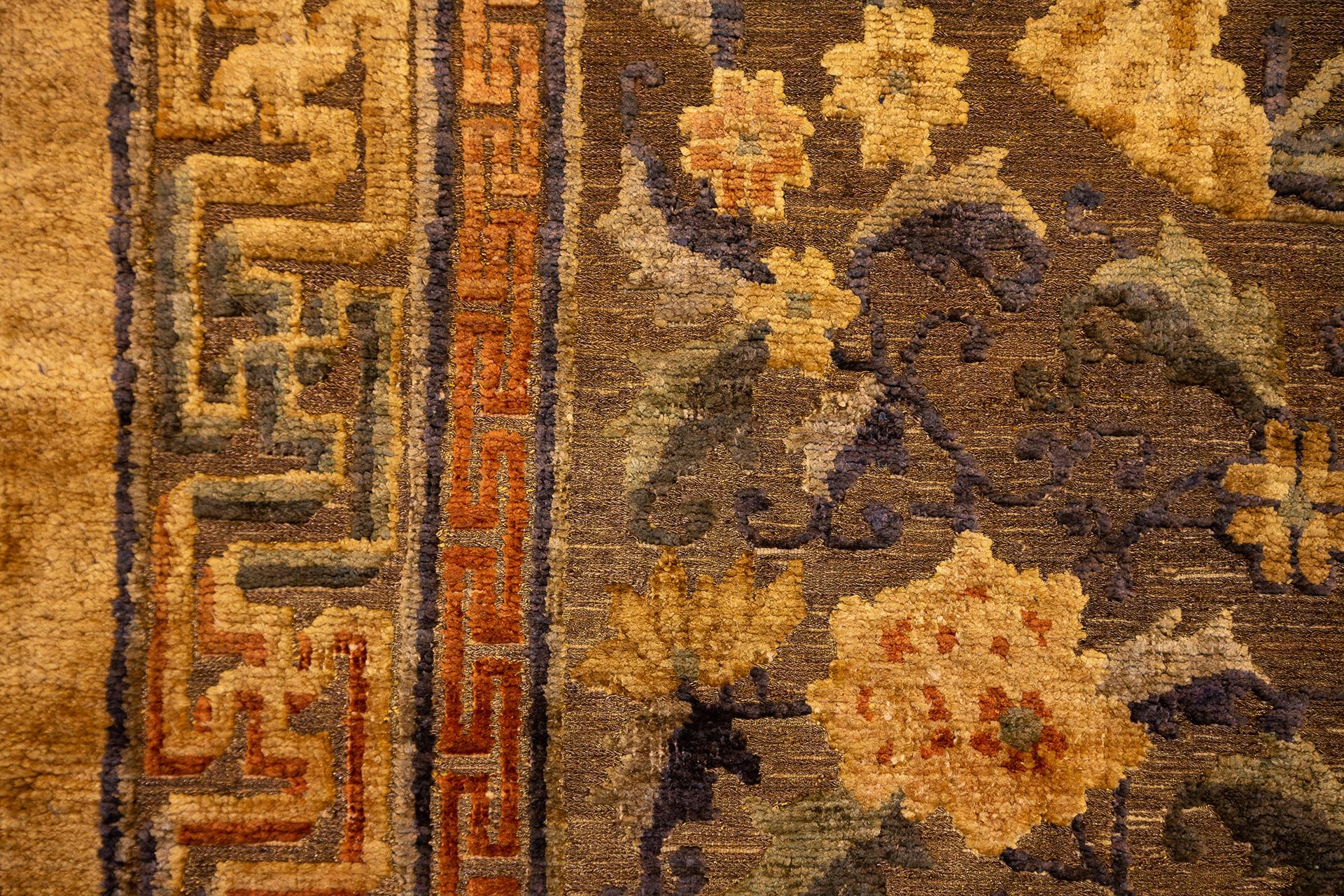Chinese Rug Imperial Silk & Metal For Sale 2